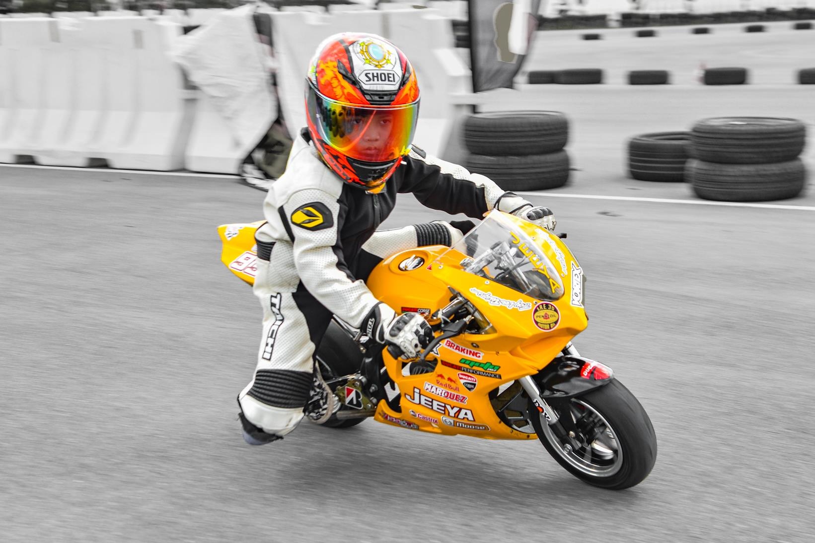 Giai dua moto tre em o Thai Lan va nhung giac mo MotoGP hinh anh