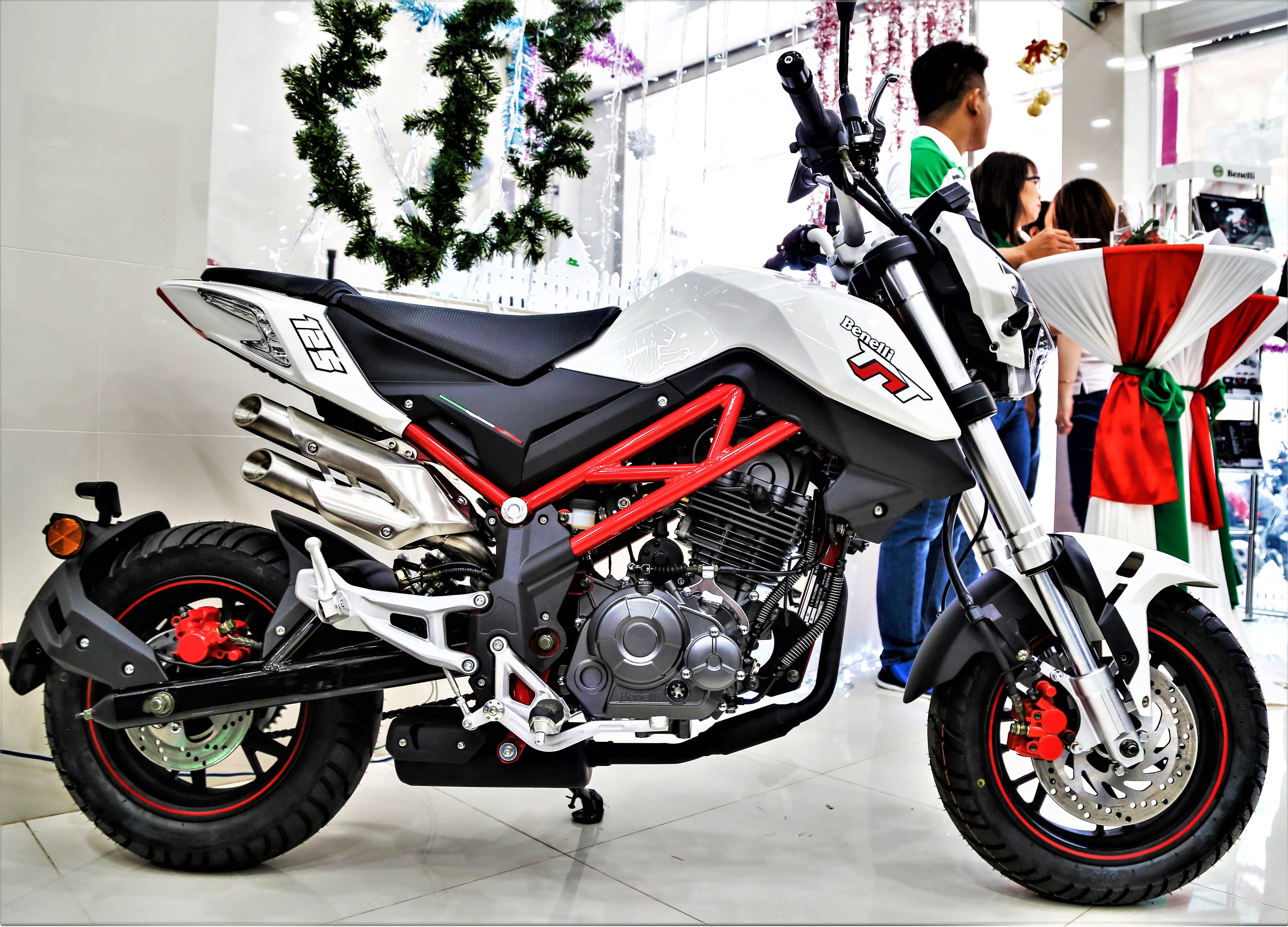 5 mẫu xe máy hiếm gặp trên đường phố VN ảnh 5 5 mau xe may hiem gap tren duong pho VN anh 5