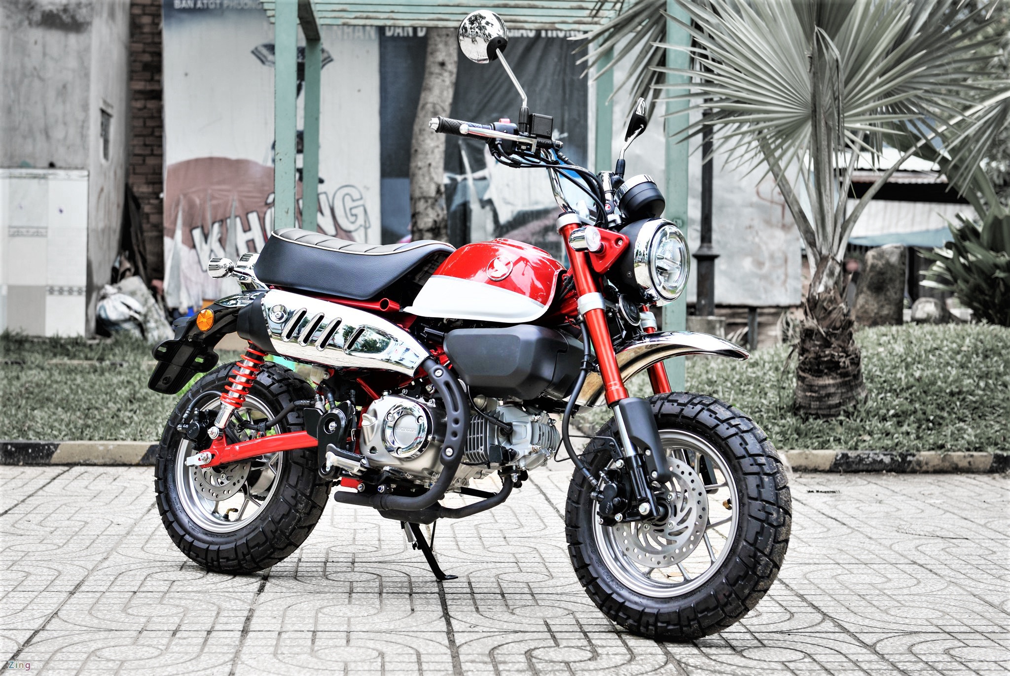 2 mau xe may bien mat khoi website Honda anh 2