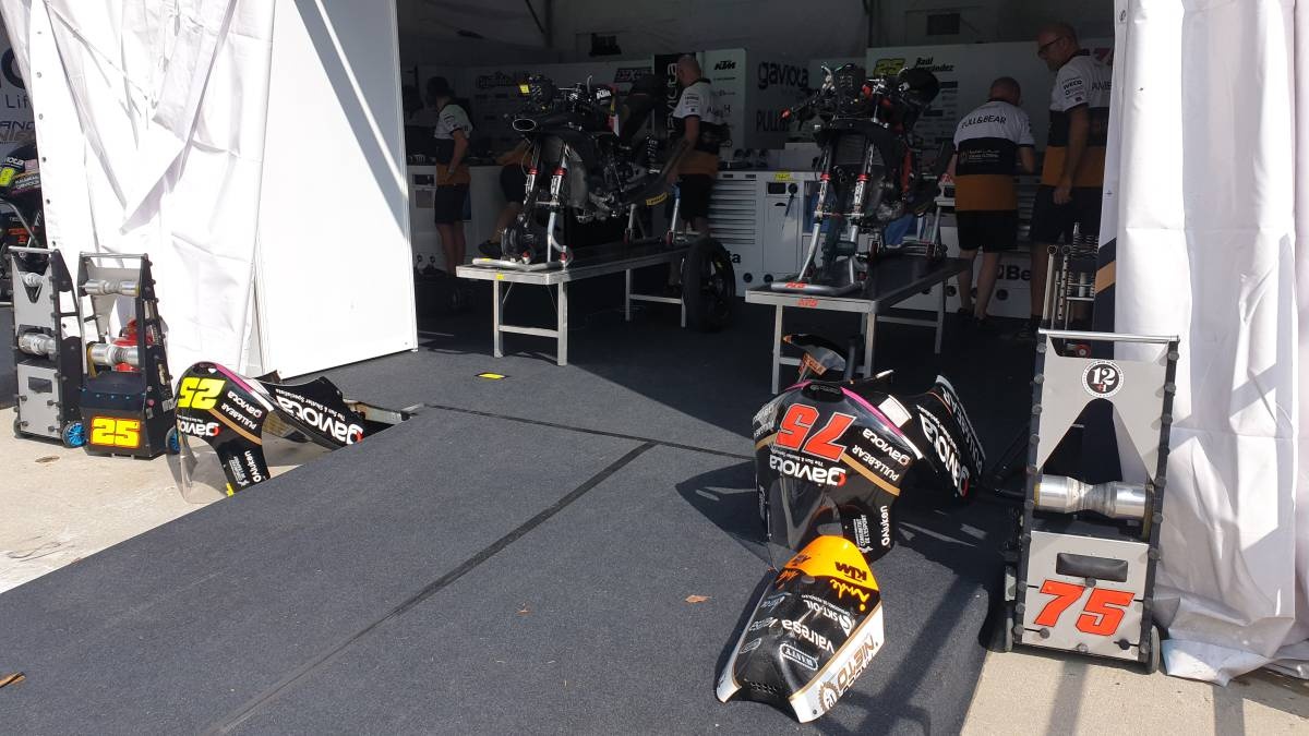 Đội đua MotoGP bị mất trộm ảnh 1 Doi dua MotoGP bi mat trom anh 1