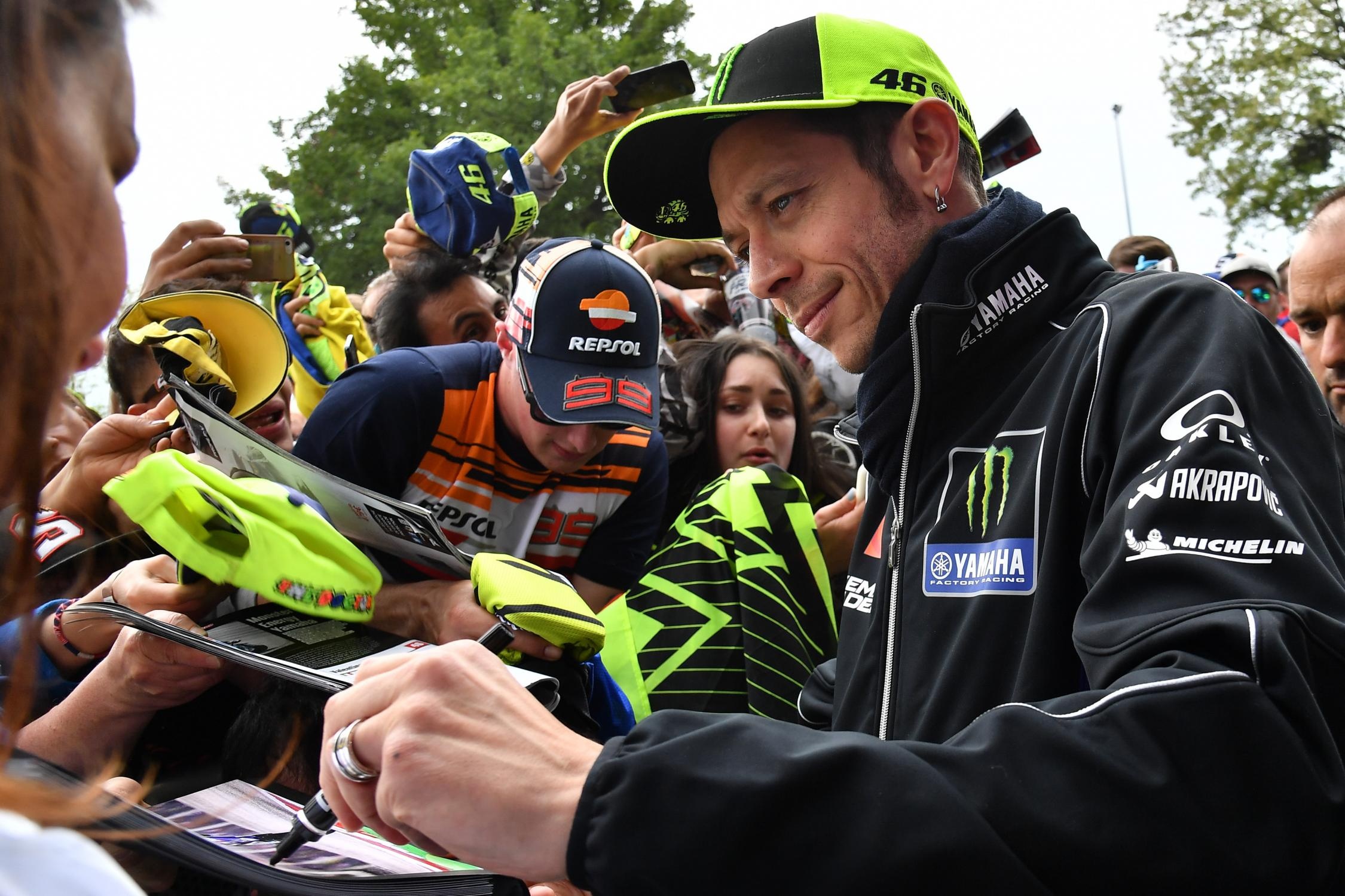 Valentino Rossi va ngay tro ve thanh dia Sepang anh 29