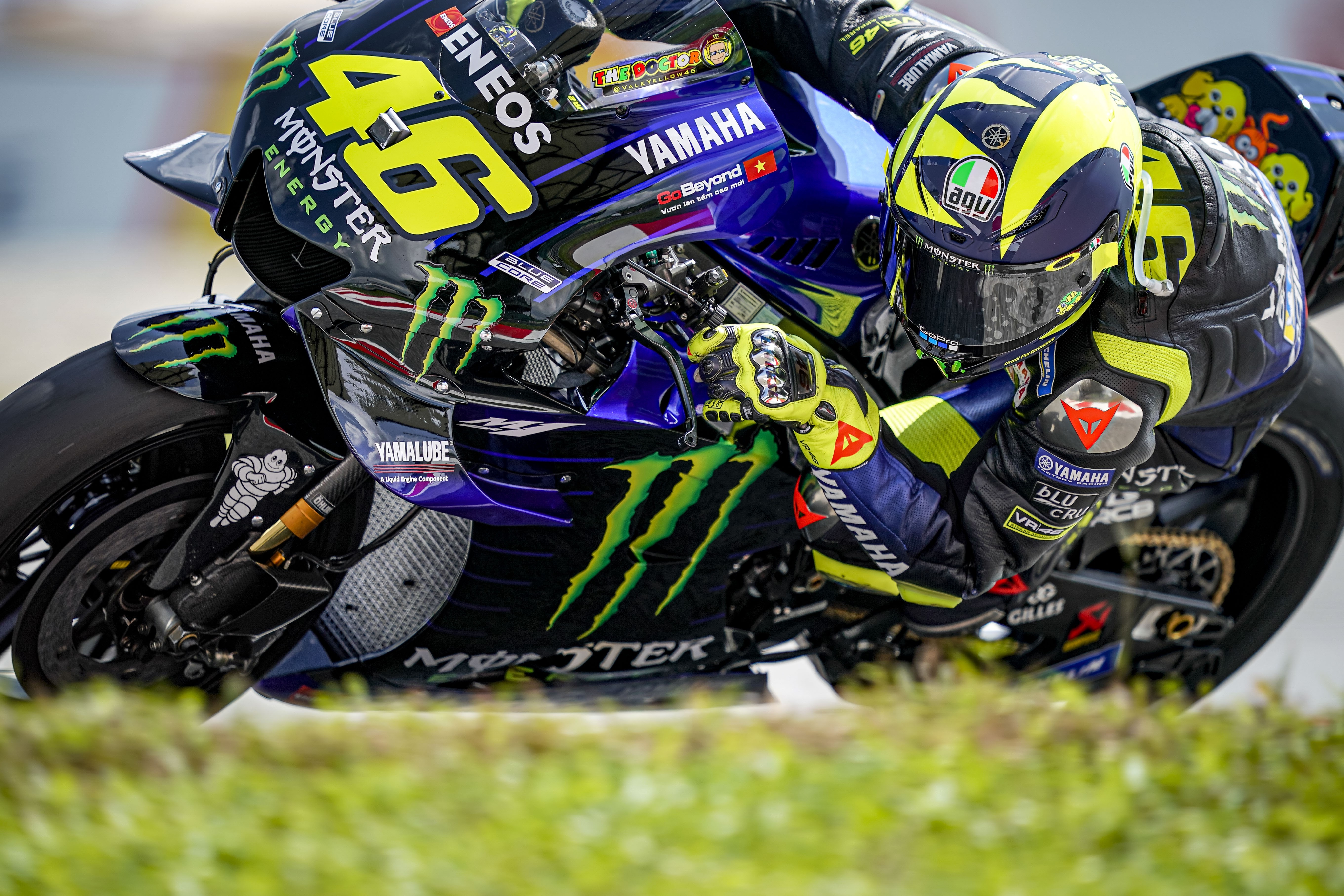 Valentino Rossi va ngay tro ve thanh dia Sepang anh 2