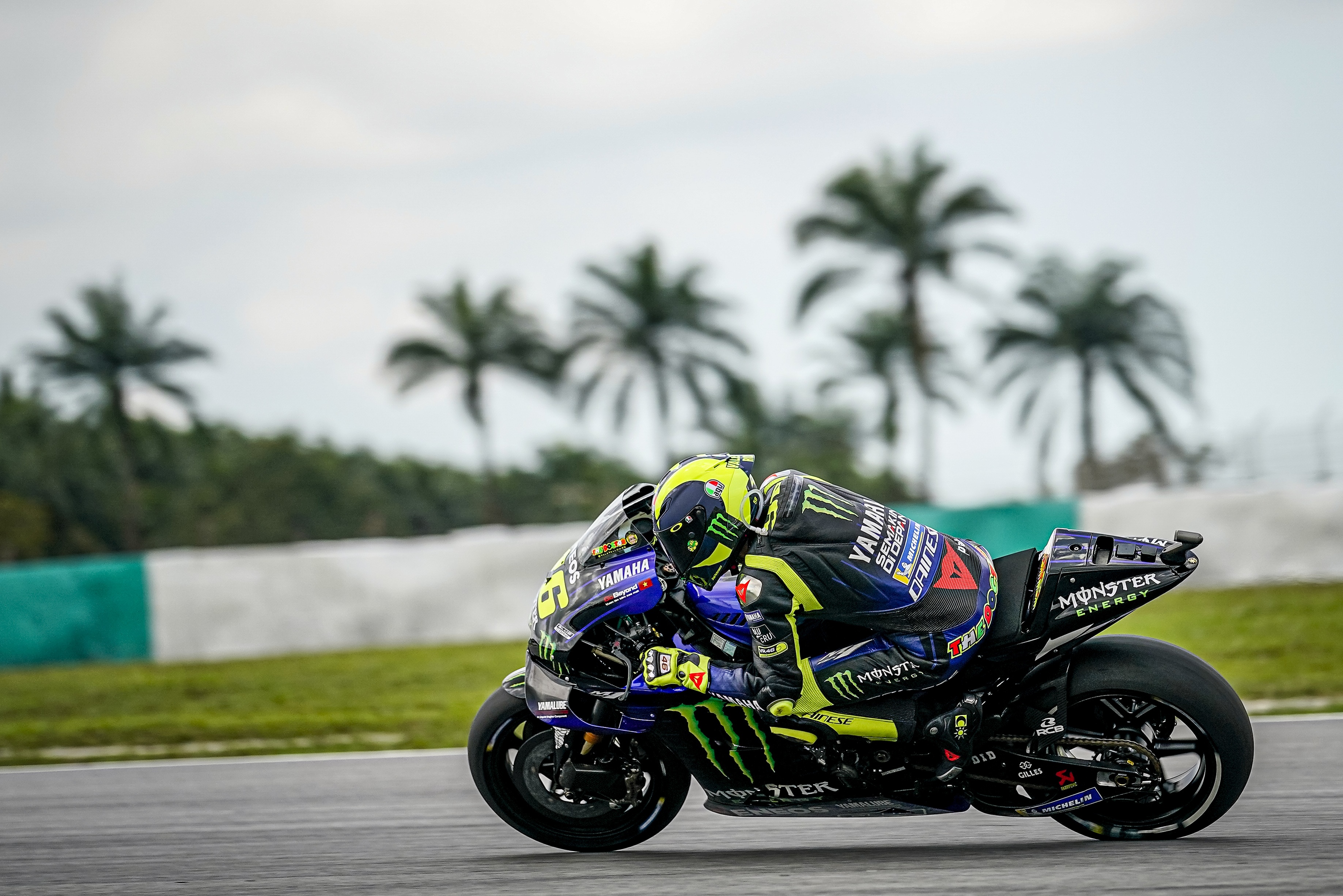 MotoGP chang 18: Yamaha danh bai Honda anh 2