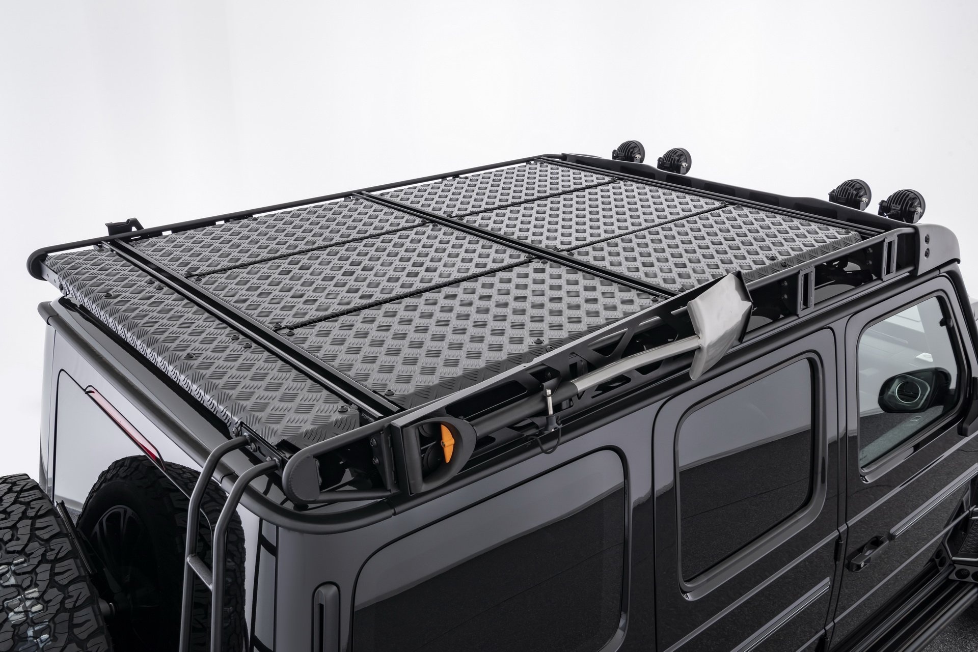 Mercedes G-Class voi goi do Brabus anh 2