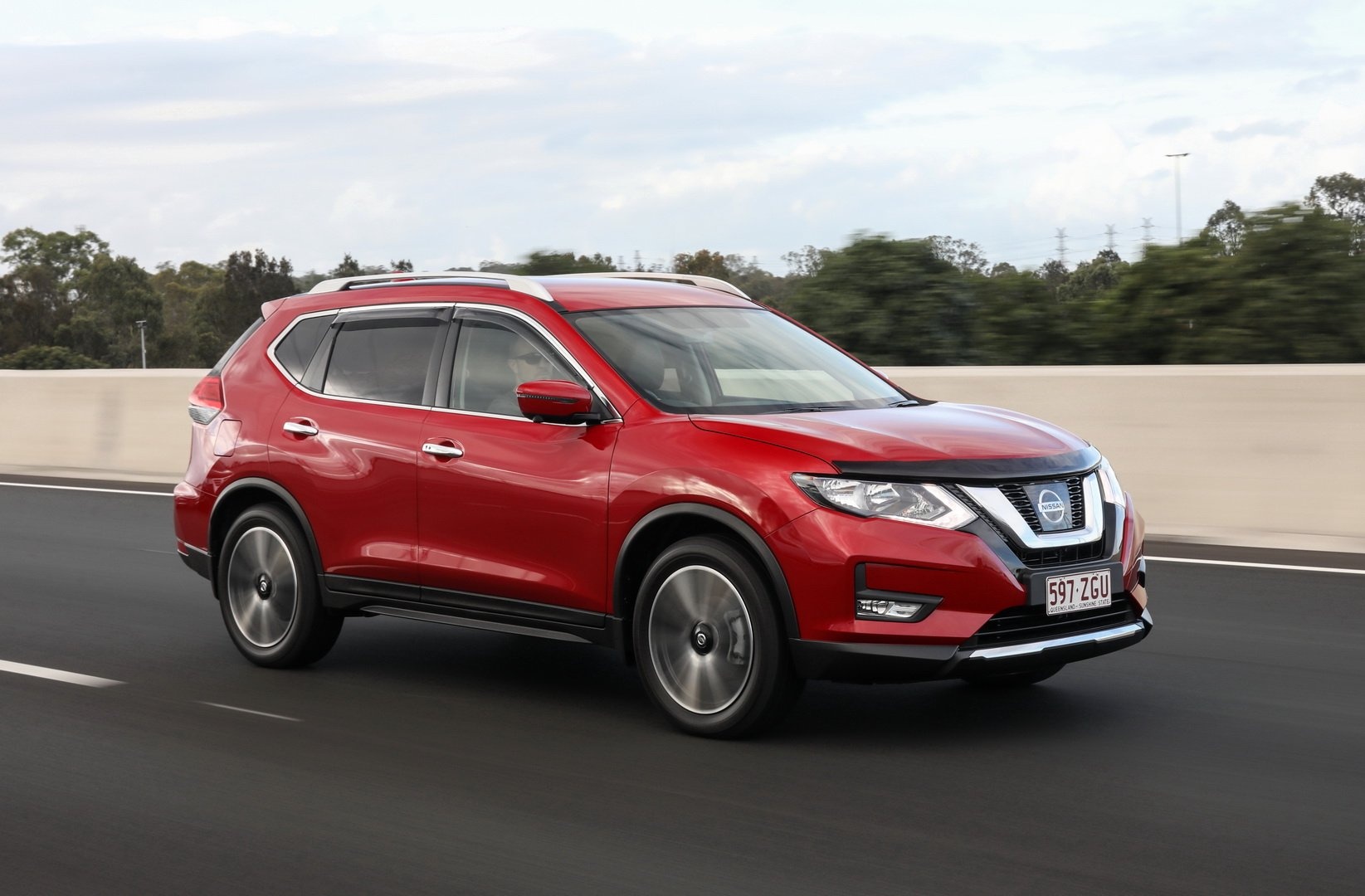 Nissan X-Trail phien ban dac biet anh 1