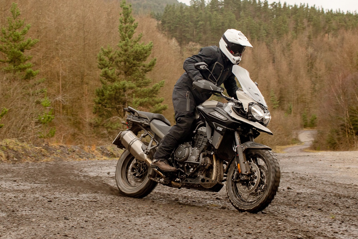 Triumph Tiger 1200 ra mắt bản đặc biệt ảnh 2 Triumph Tiger 1200 ra mat ban dac biet anh 2
