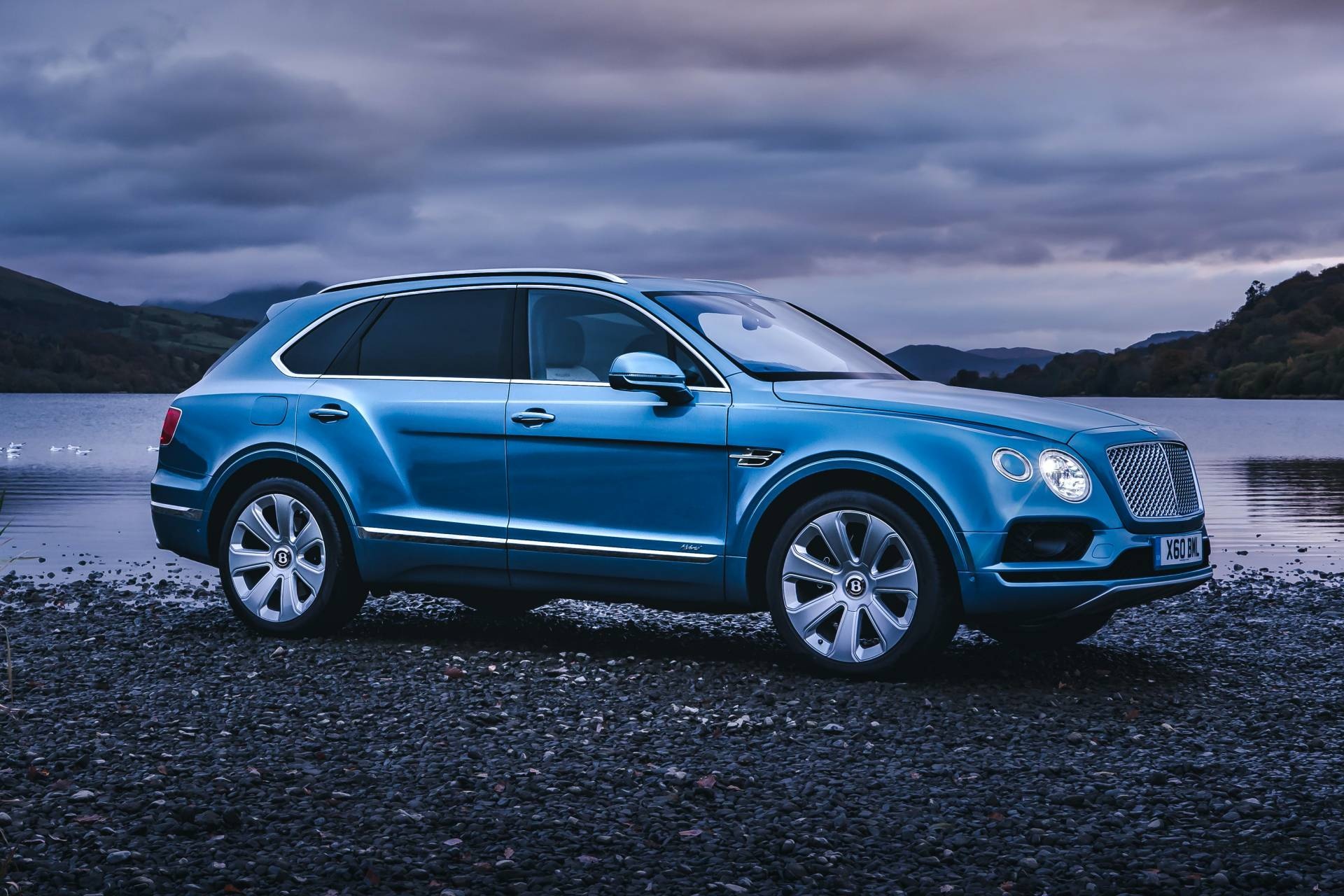 Bentley Bentayga co them tuy chon 7 cho anh 10