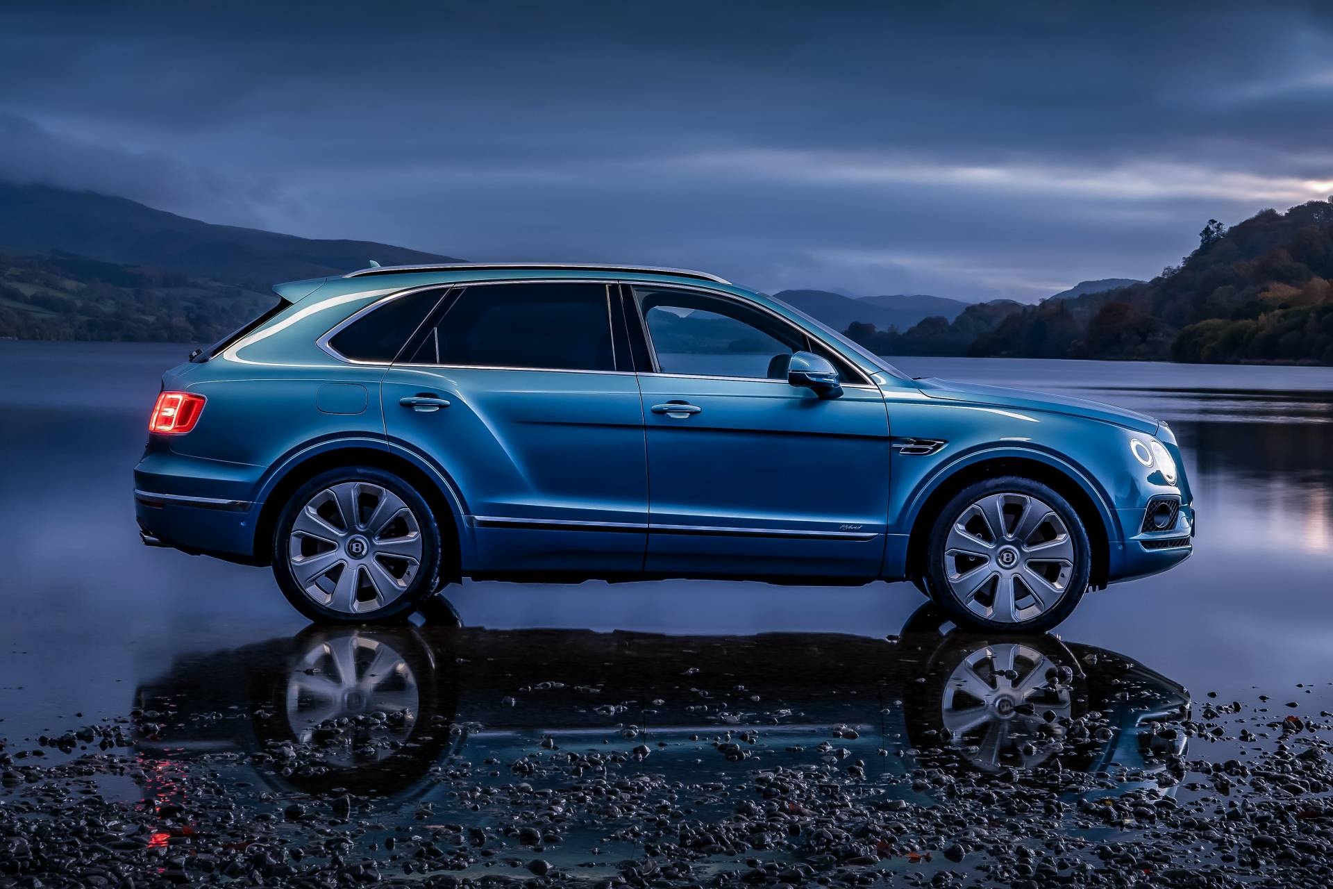 Bentley Bentayga co them tuy chon 7 cho anh 9