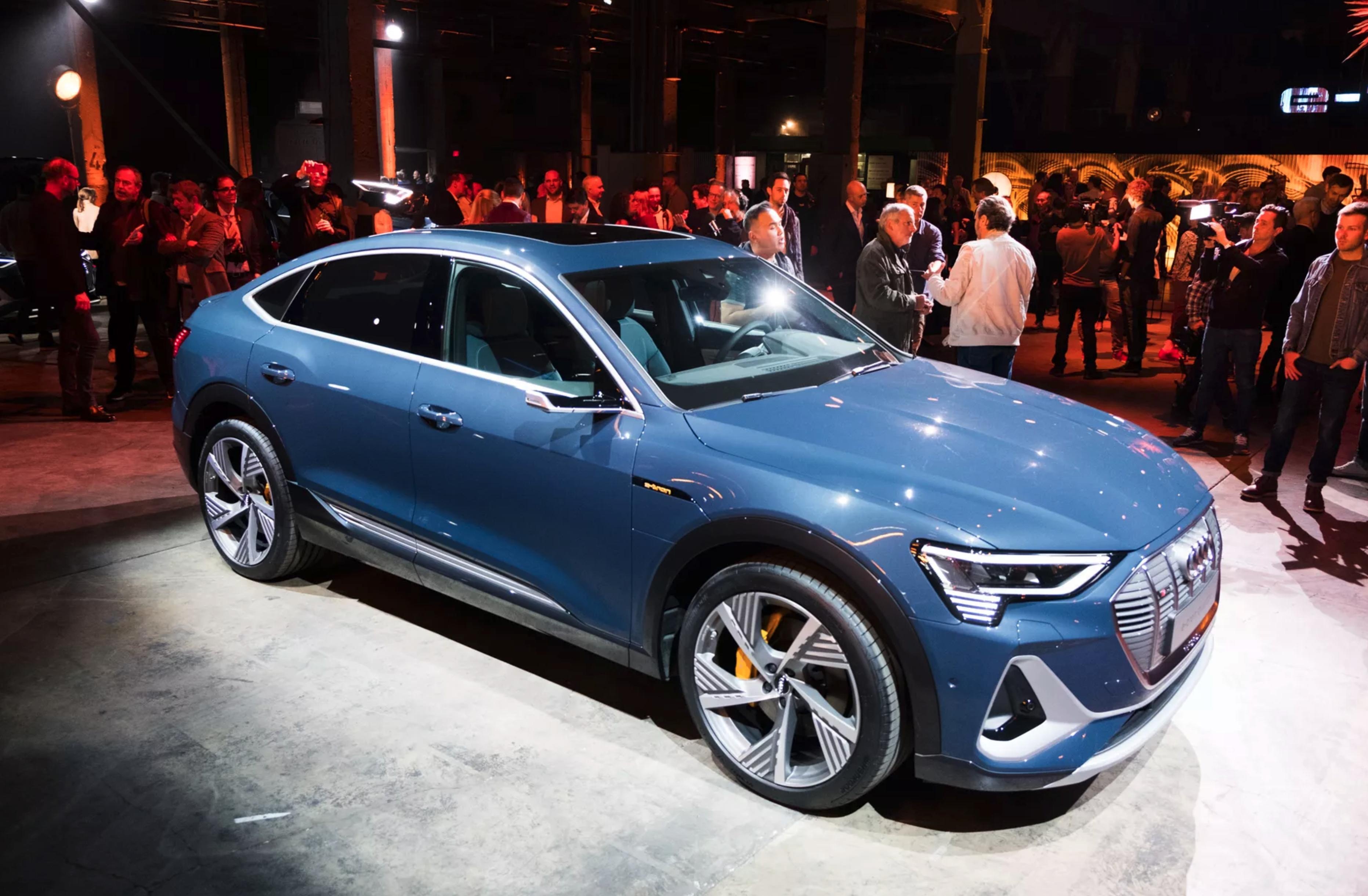 E-tron Sportback - xe dien thu 2 cua Audi trinh lang hinh anh
