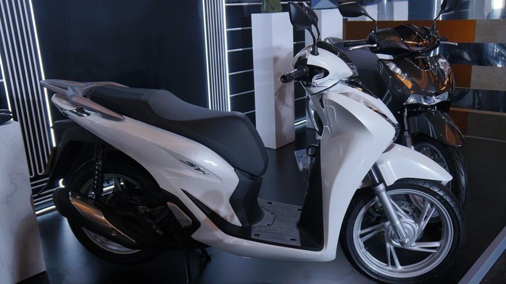 Nhìn lại Honda SH ở VN qua các thời kỳ. ảnh 7 Nhin lai Honda SH o VN qua cac thoi ky. anh 7