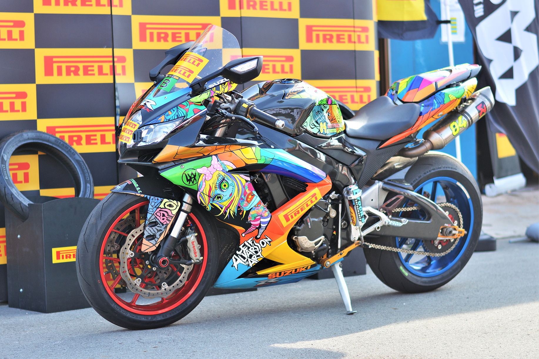 Suzuki GSX-R750 do sang so bang nut nhan doc nhat VN anh 11