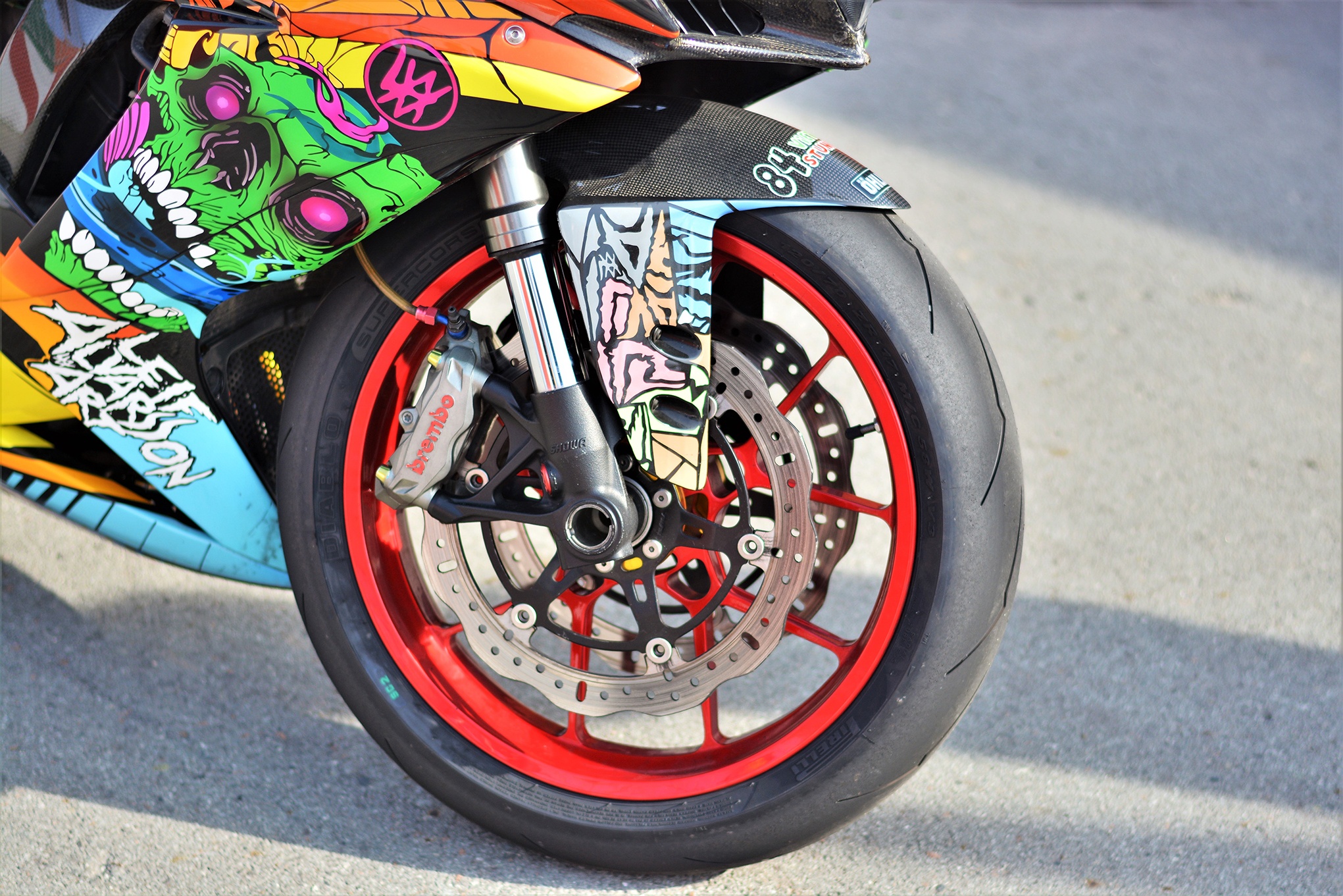 Suzuki GSX-R750 do sang so bang nut nhan doc nhat VN anh 3