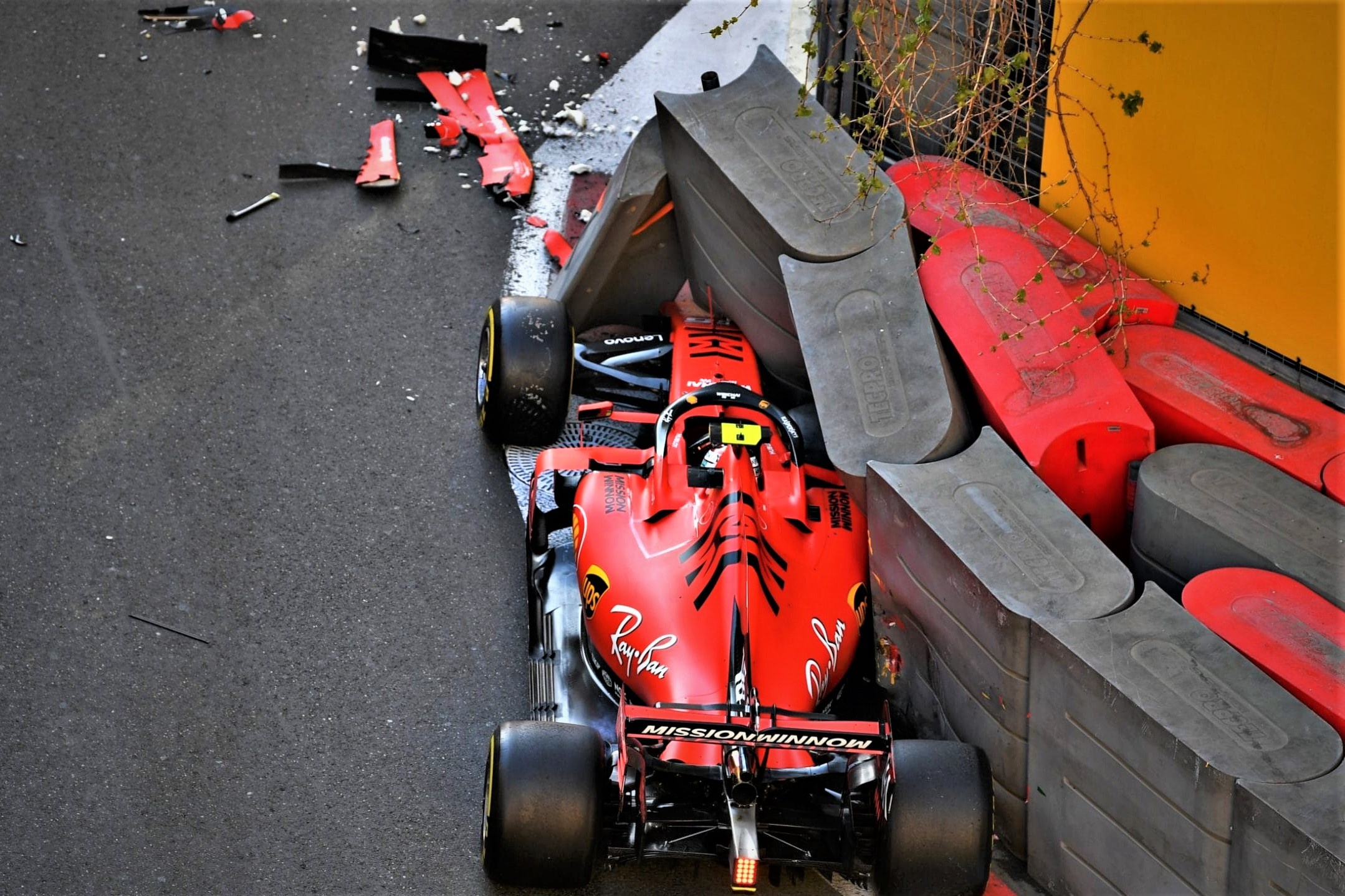 Chang Viet Nam se la tam diem dua xe F1 cua the gioi nam 2020 hinh anh