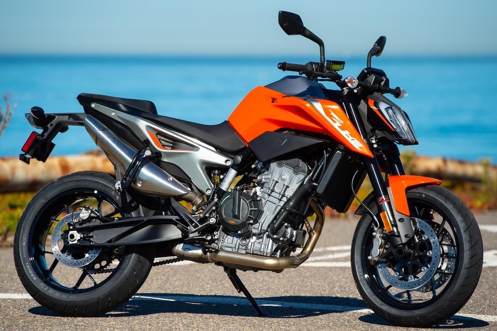 KTM 490 chuan bi ra mat - phan khuc hoan toan moi, co 5 phien ban hinh anh