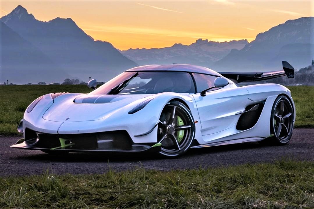 10 sieu xe duoc ban het truoc khi ra mat chinh thuc hinh anh