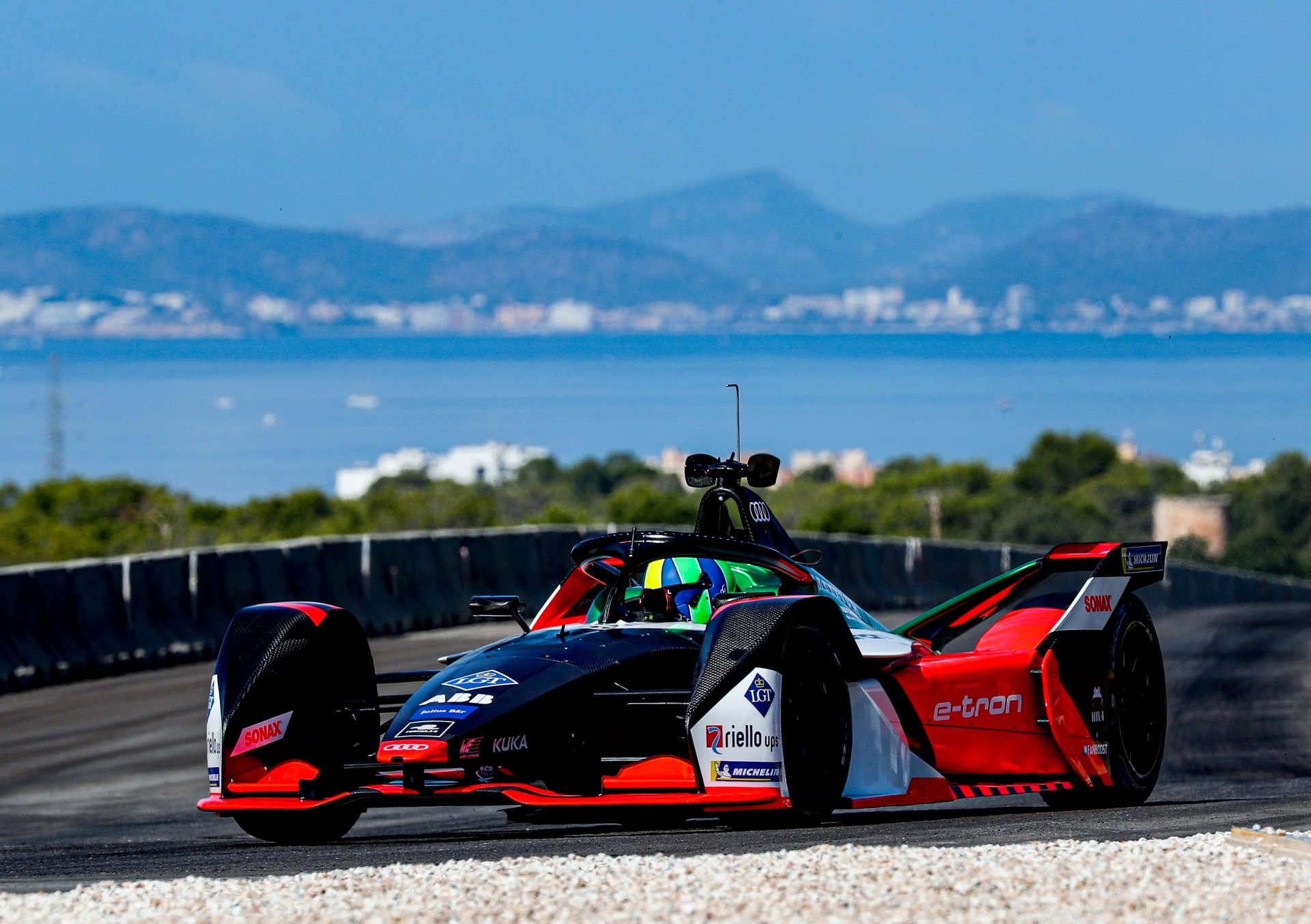 Chiêm ngưỡng xe đua điện Formula E thế hệ thứ 3 ảnh 5 Chiem nguong xe dua dien Formula E the he thu 3 anh 5