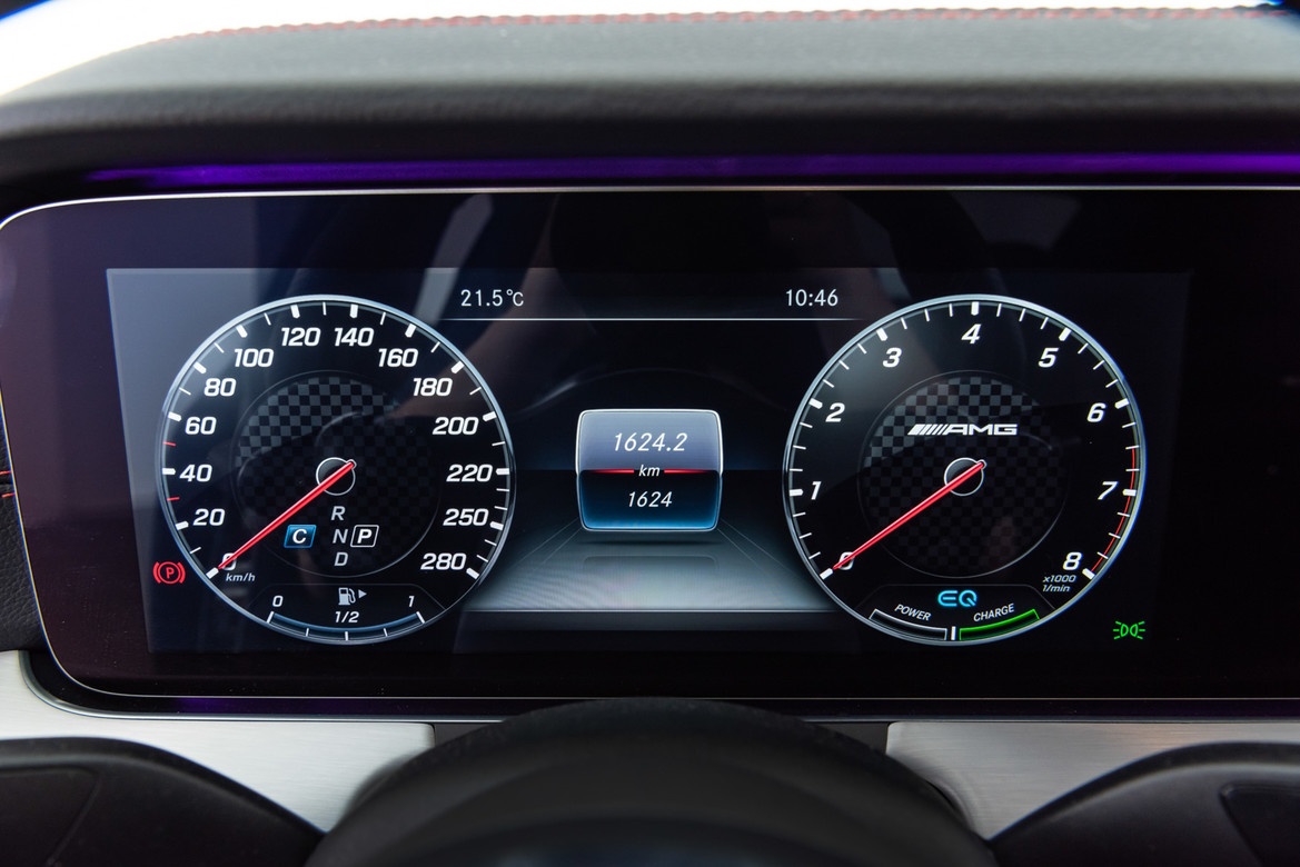 Mercedes-AMG CLS 53 voi goi do Brabus anh 6