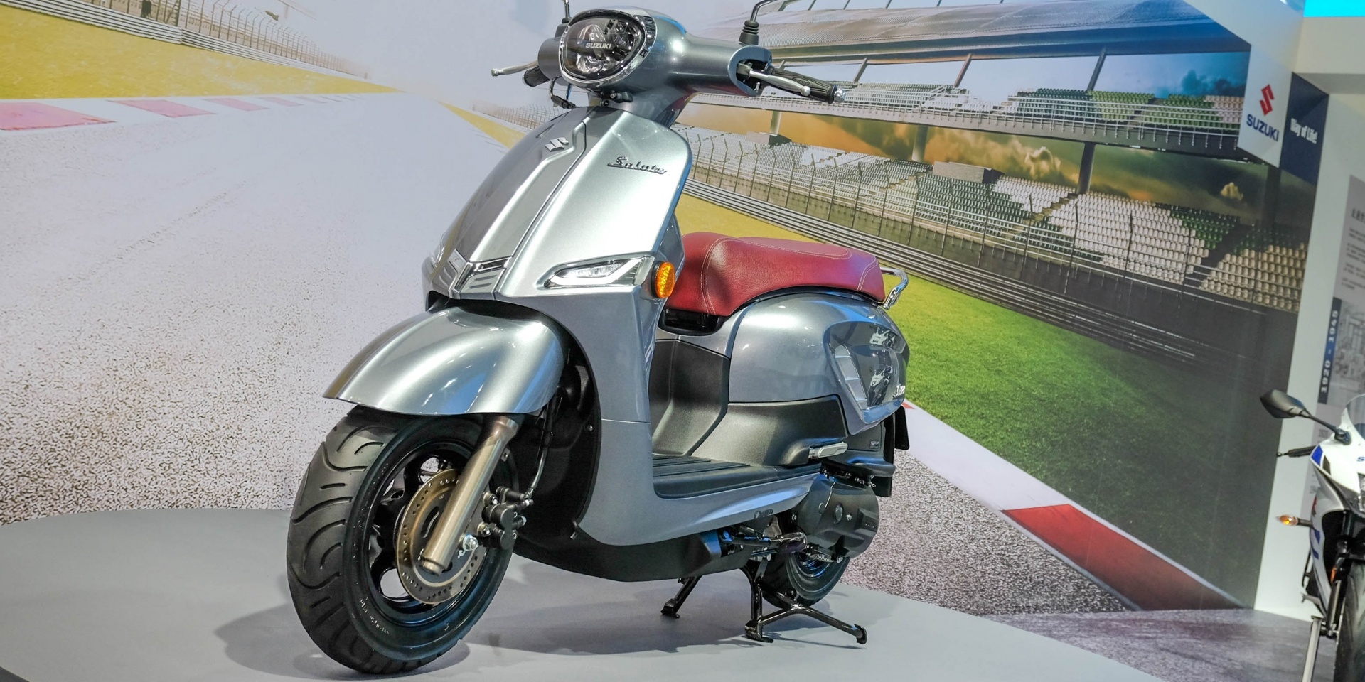 Ra mắt xe ga Suzuki Saluto 125 ảnh 12 Ra mat xe ga Suzuki Saluto 125 anh 12