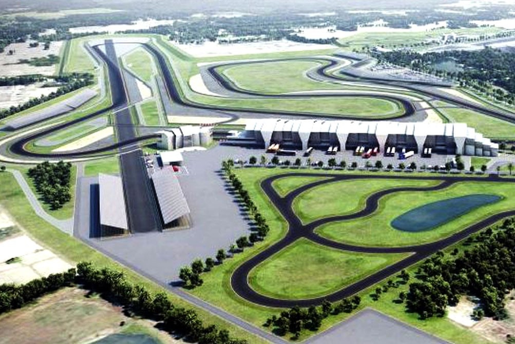 Duong dua MotoGP dau tien cua Indonesia - dai 4.320 m, 19 goc cua hinh anh