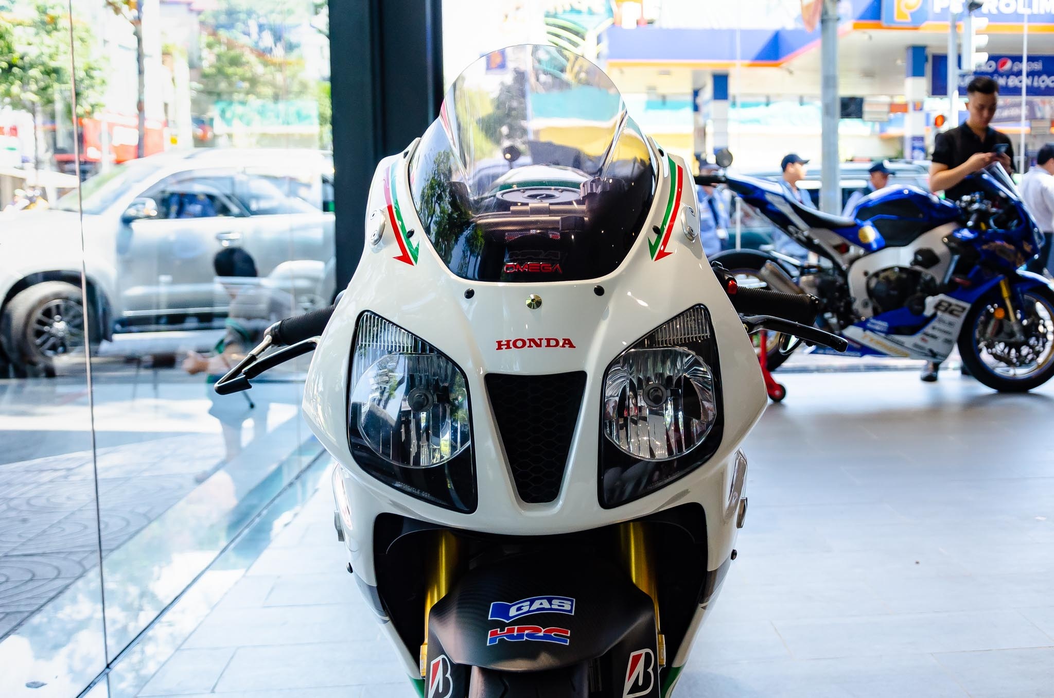 Chi tiet Honda VTR 1000 RC51 SP2 doc nhat VN anh 2