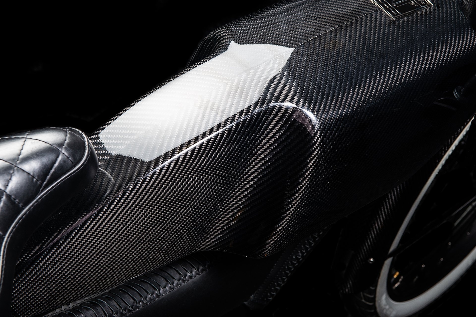 xe dap tri gia hon 5.000 USD anh 4