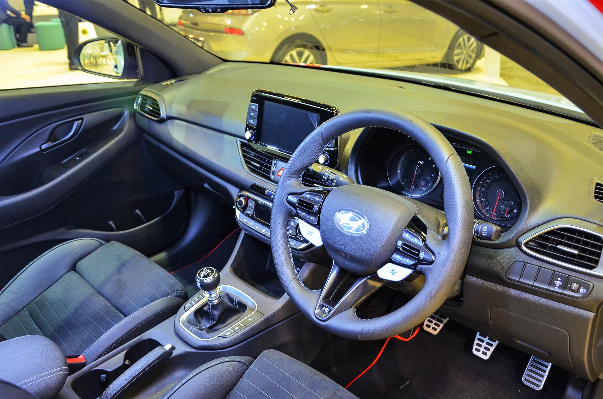 Chi tiết Hyundai i30 N ảnh 4 Chi tiet Hyundai i30 N anh 4