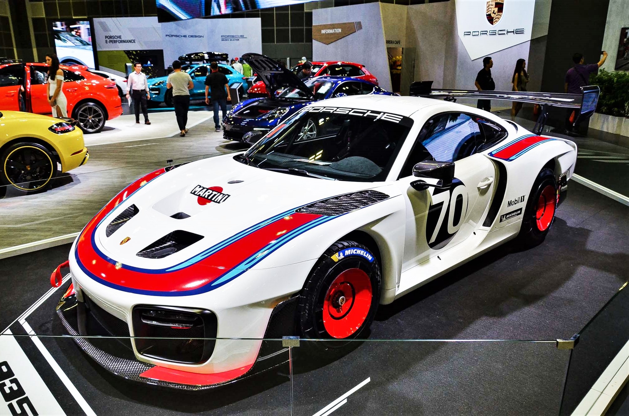 Porsche 935 phien ban ky niem anh 1