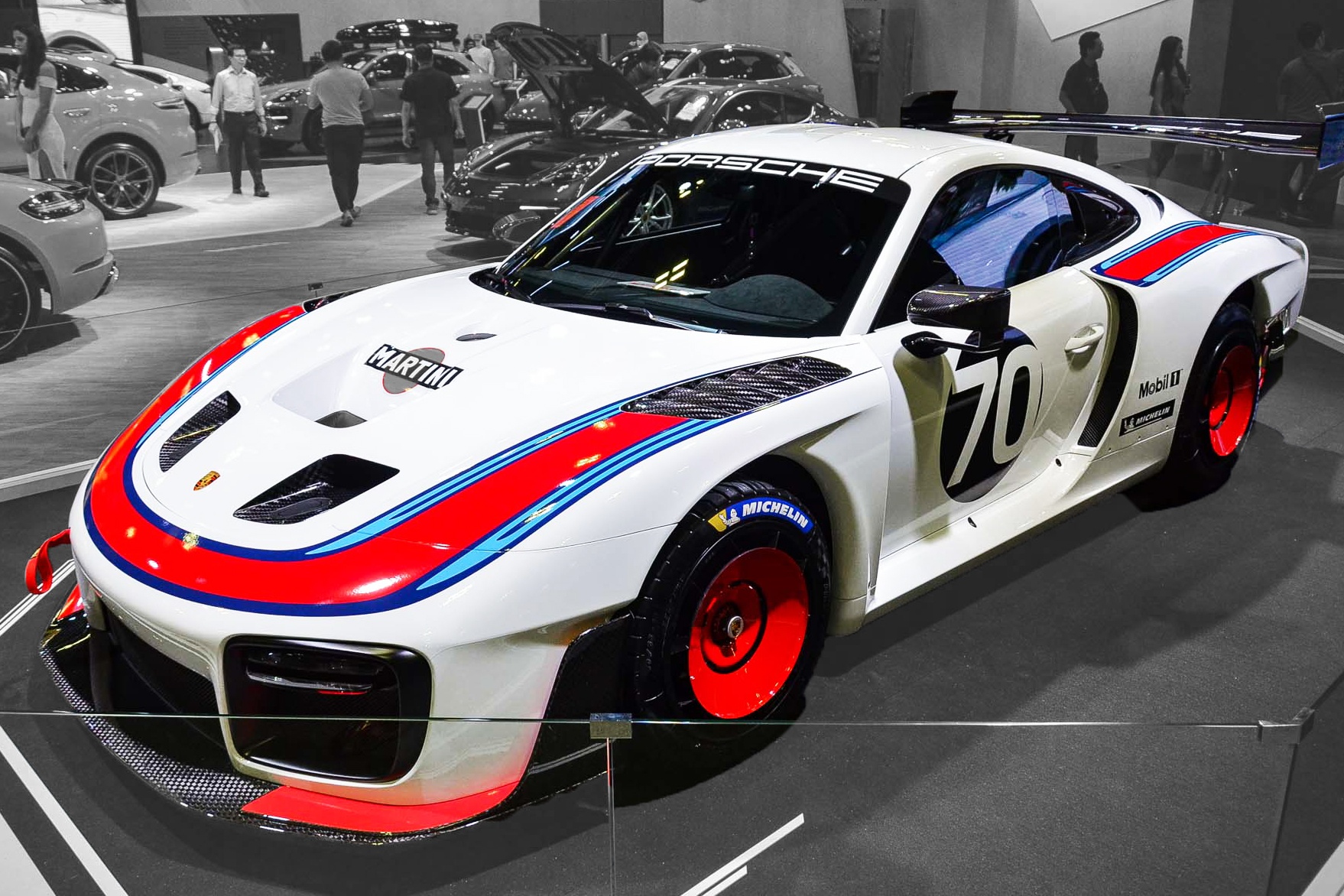 Can canh Porsche 935 phien ban ky niem - chi co 77 chiec tren toan cau hinh anh