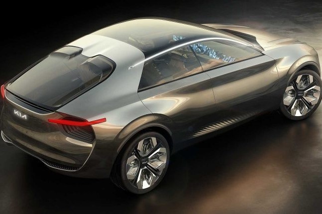 Kia se ra mat oto dien dau tien vao nam 2021 hinh anh