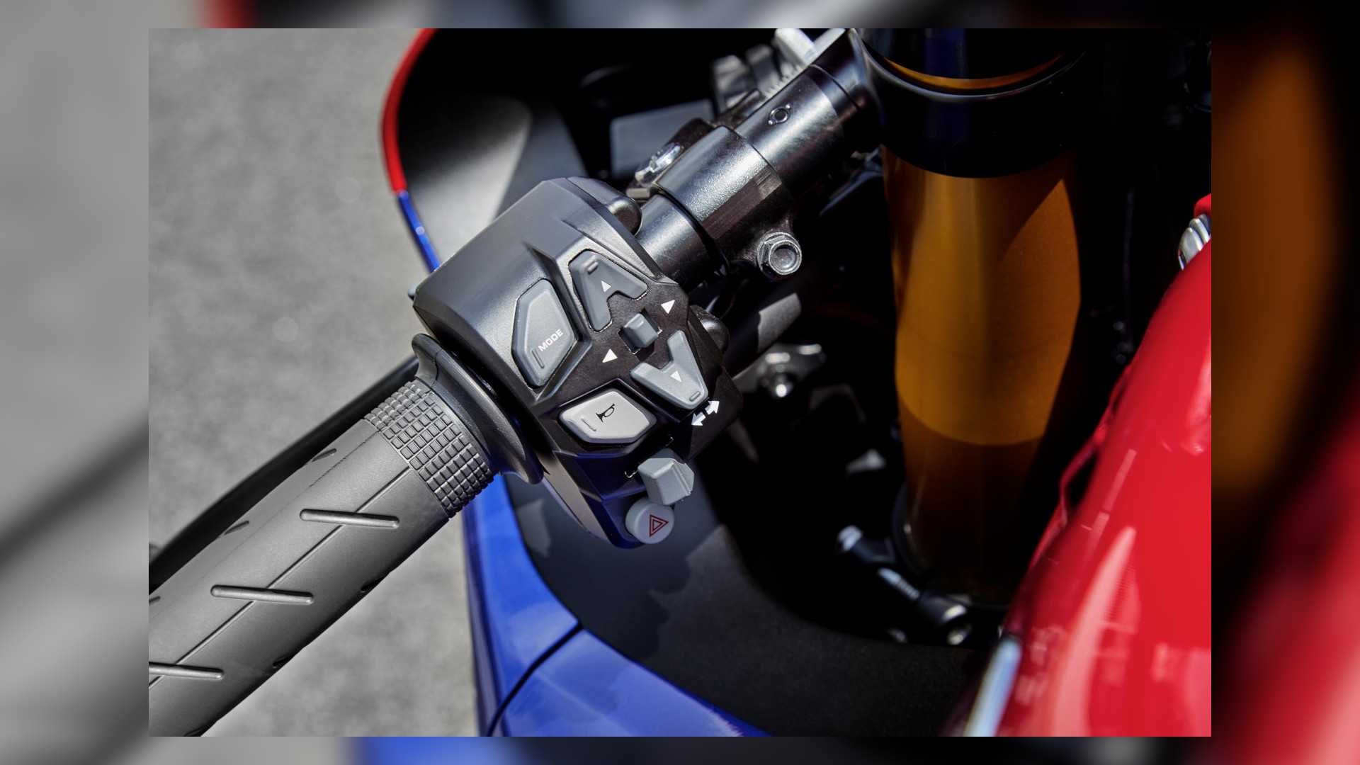 Honda CBR1000RR-R 2021 Fireblade SP lo dien anh 4