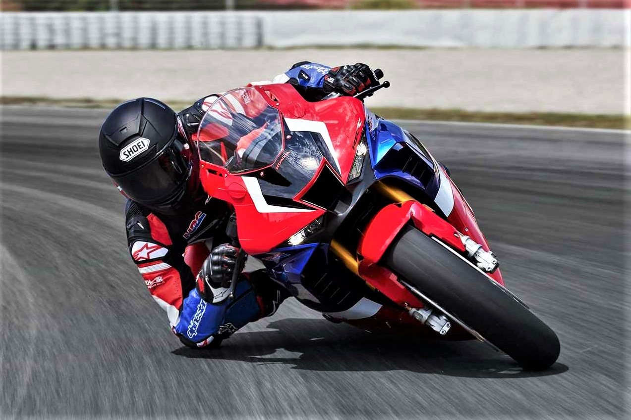 Honda CBR1000RR-R 2021 Fireblade SP lo dien, gia tu 28.000 USD hinh anh