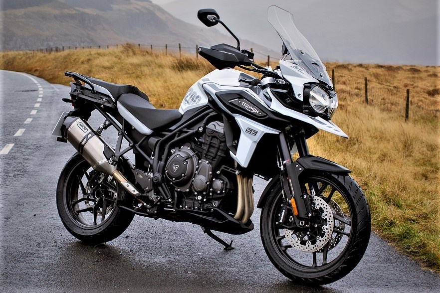 Moto phuot Triumph Tiger 1200 ra mat ban dac biet manh 140 ma luc hinh anh