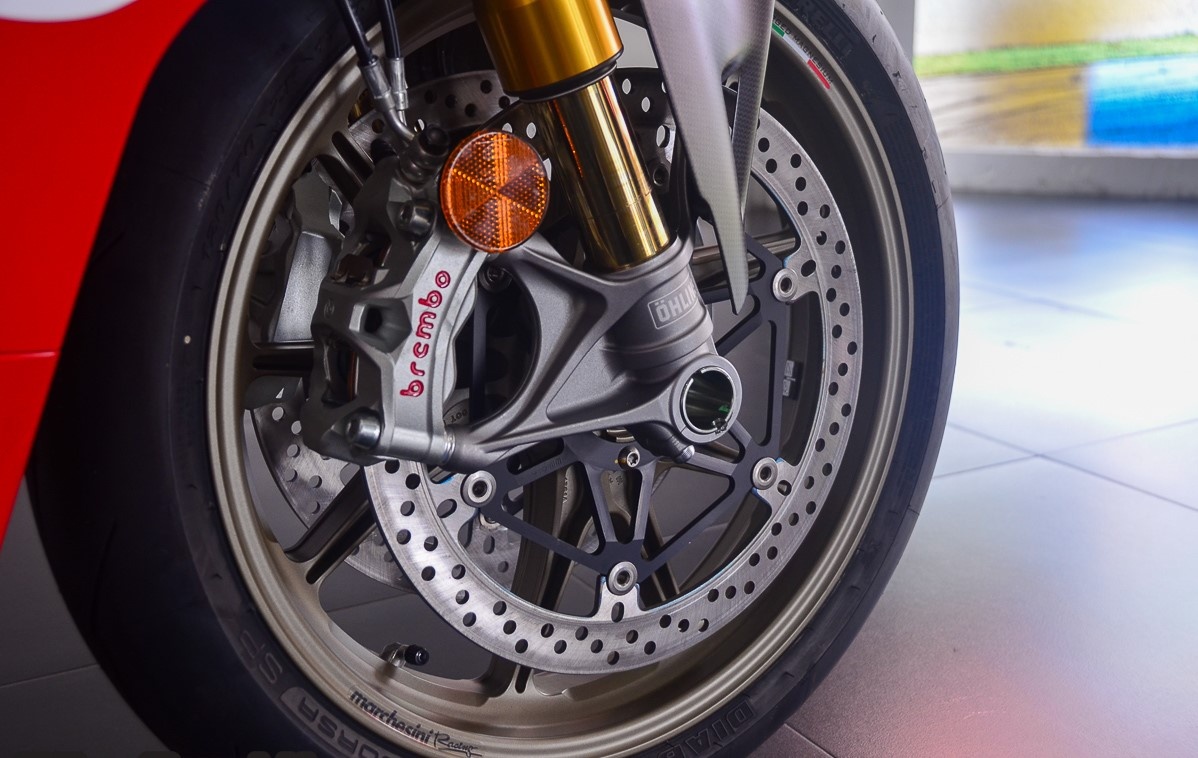 Ducati Panigale V4 25th Anniversario 916 ra mắt ĐNÁ ảnh 5 Ducati Panigale V4 25th Anniversario 916 ra mat DNA anh 5