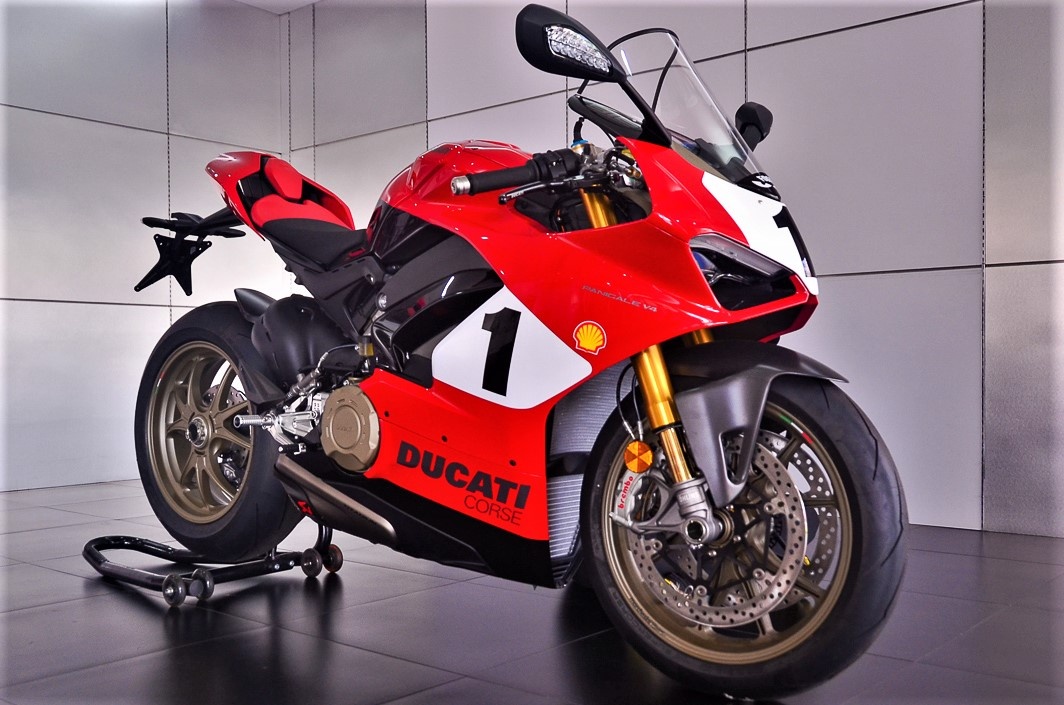 Ducati Panigale V4 phien ban hiem cap ben DNA, gia tu 88.000 USD hinh anh