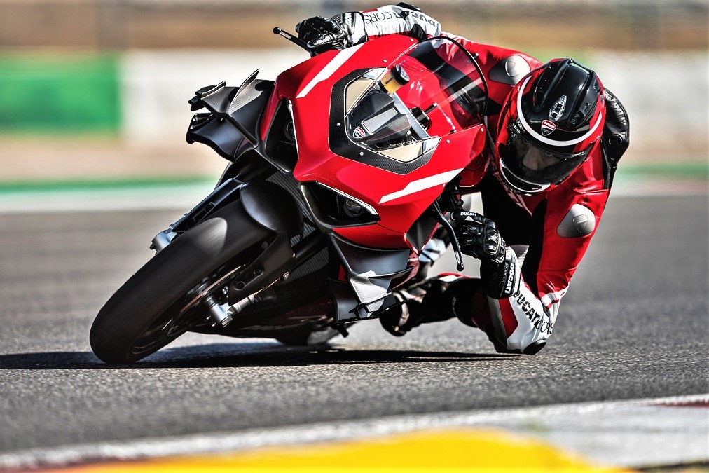 Ducati V4 Superleggera ra mat - khung suon carbon, gioi han 500 chiec hinh anh