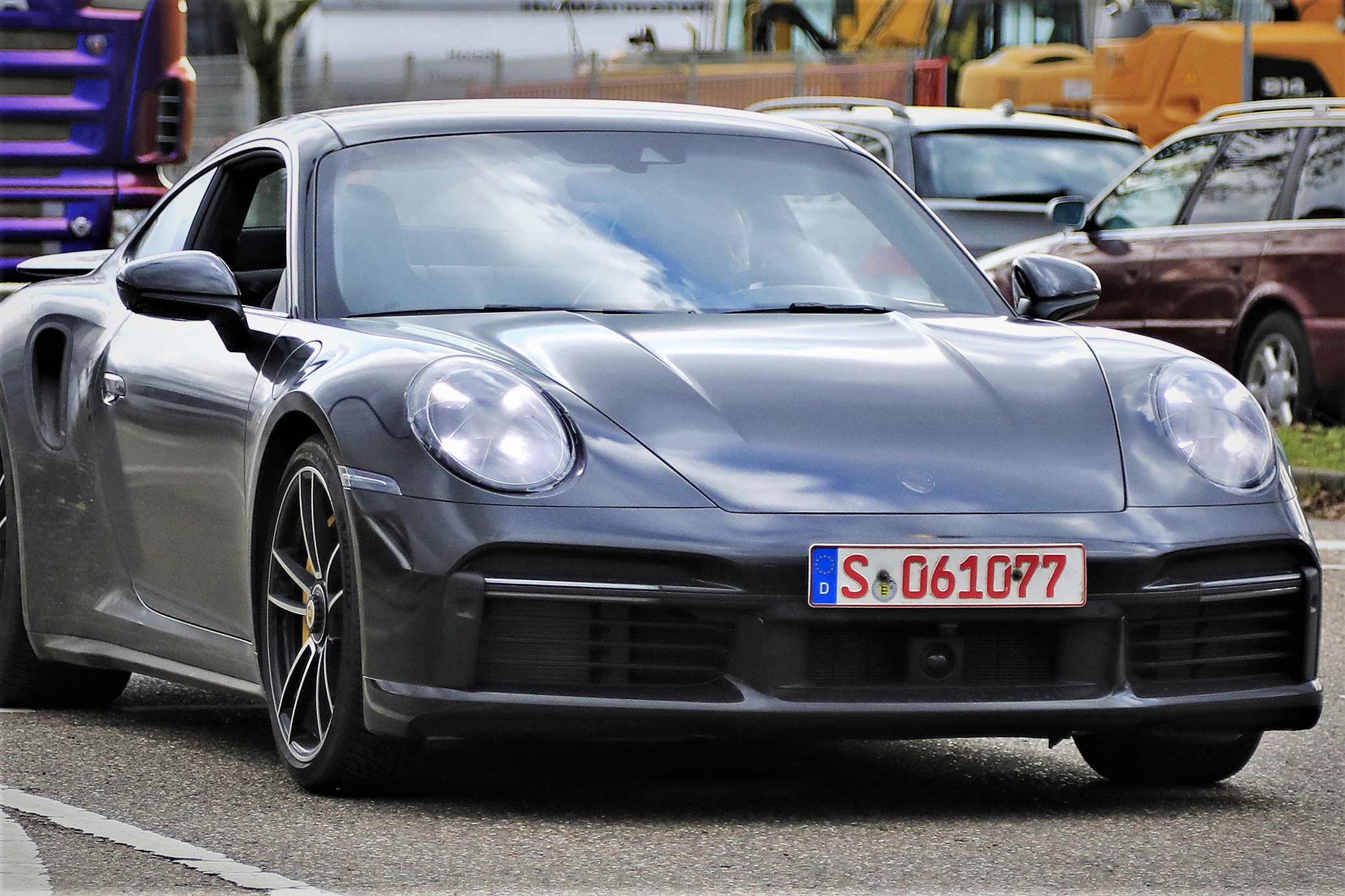 Can canh Porsche 911 Turbo S 2020 cho ngay ra mat the gioi hinh anh