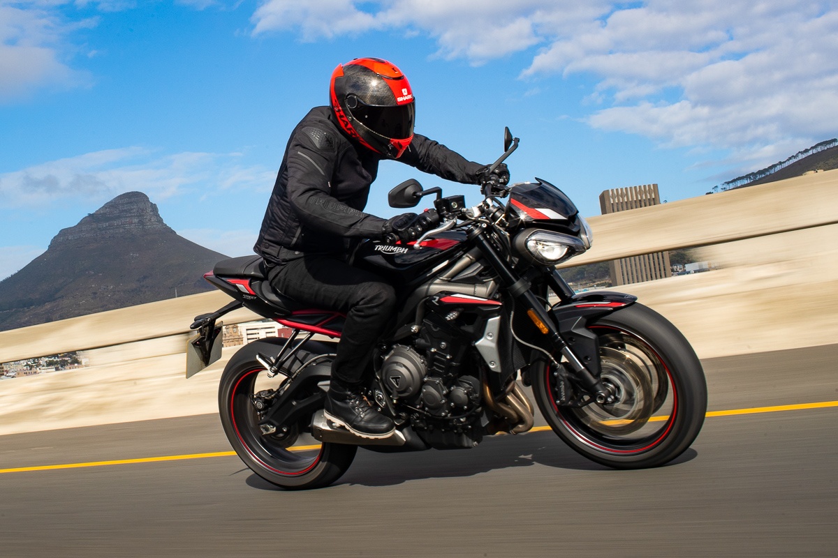 Triumph Street Triple R 2020 ra mắt ảnh 1 Triumph Street Triple R 2020 ra mat anh 1