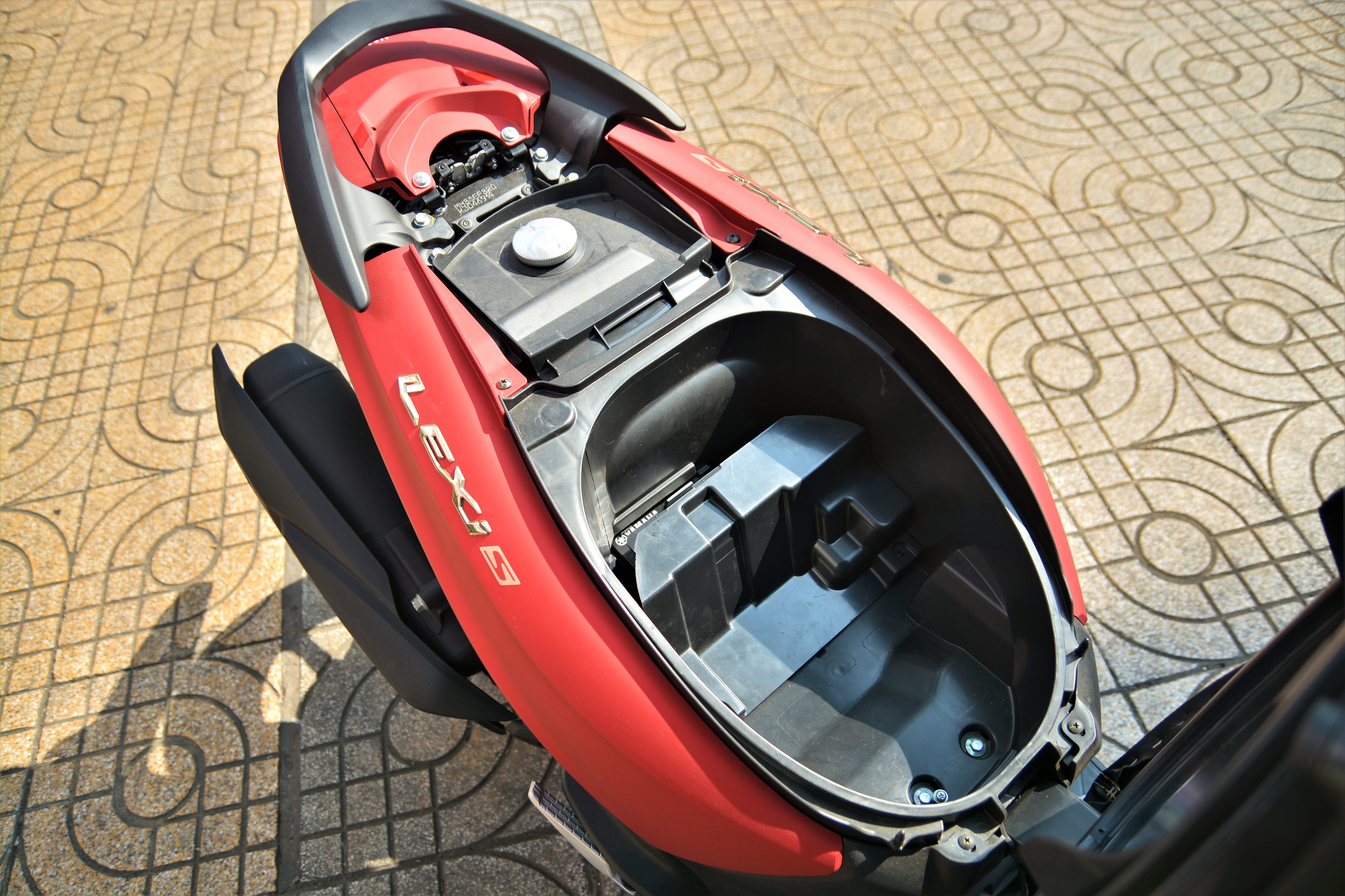 Chi tiết Yamaha LEXi tại VN ảnh 11 Chi tiet Yamaha LEXi tai VN anh 11