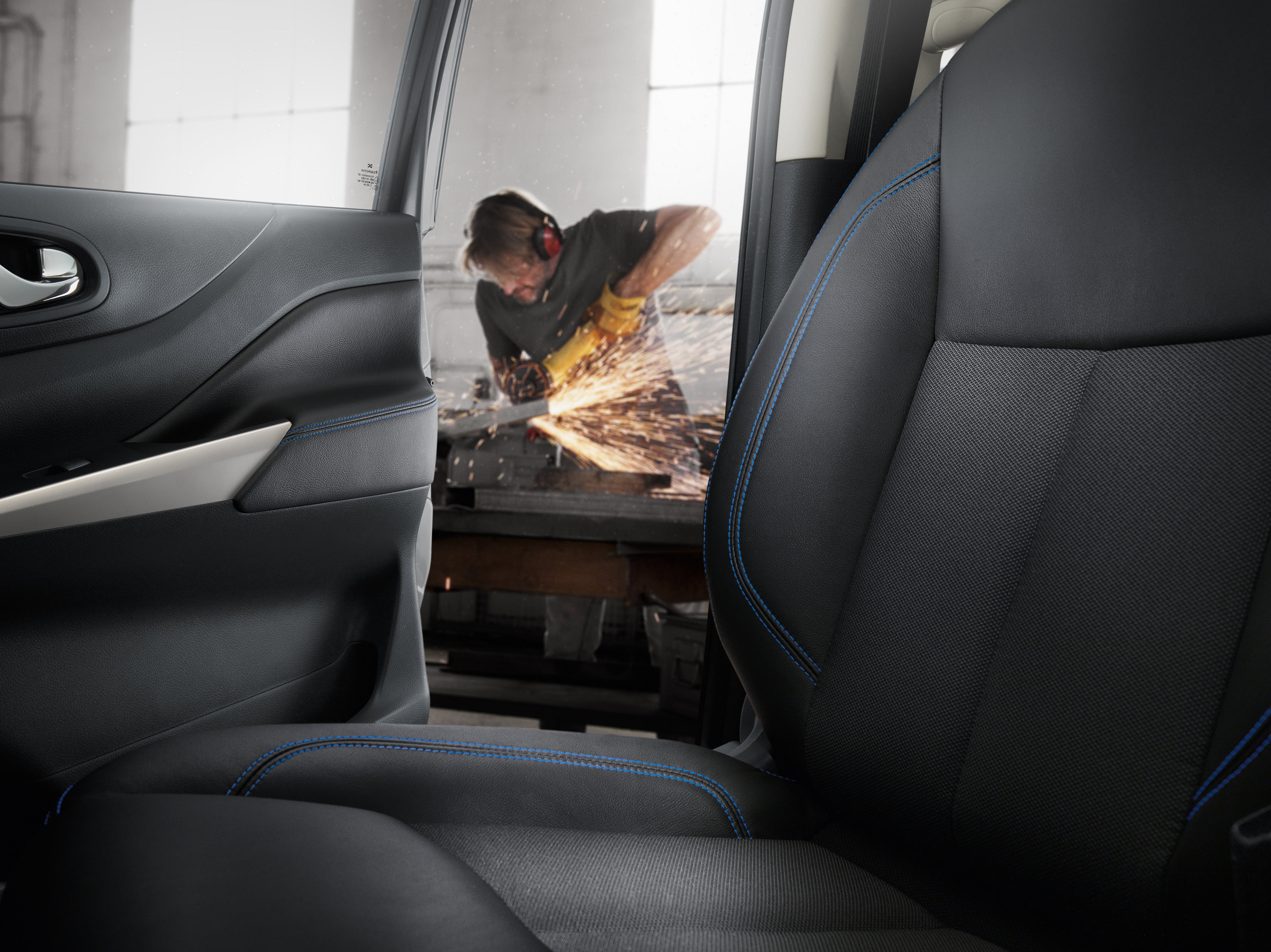 Nissan Navara N-Guard 2020 ra mat anh 3