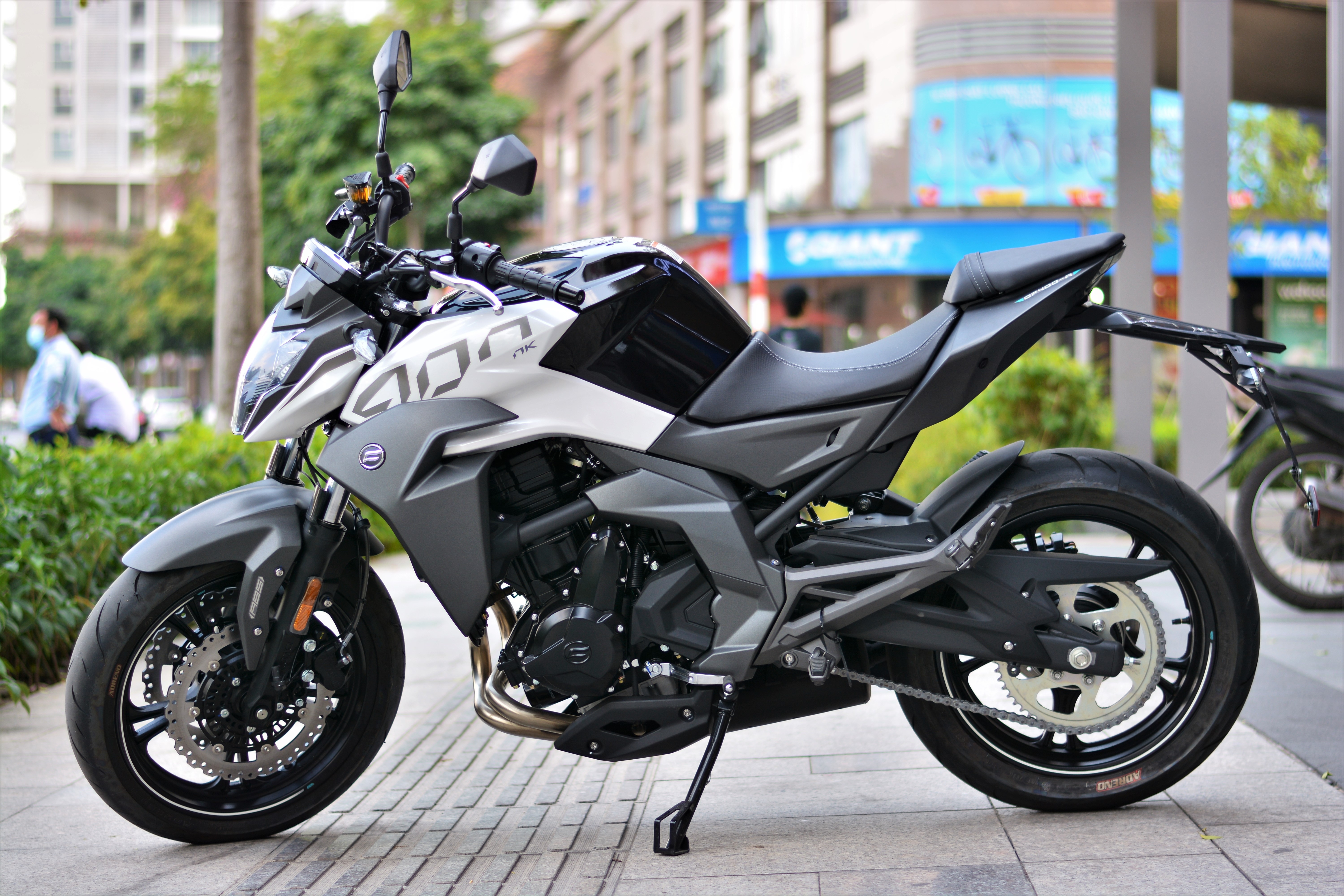CFMoto 400NK về VN ảnh 2 CFMoto 400NK ve VN anh 2