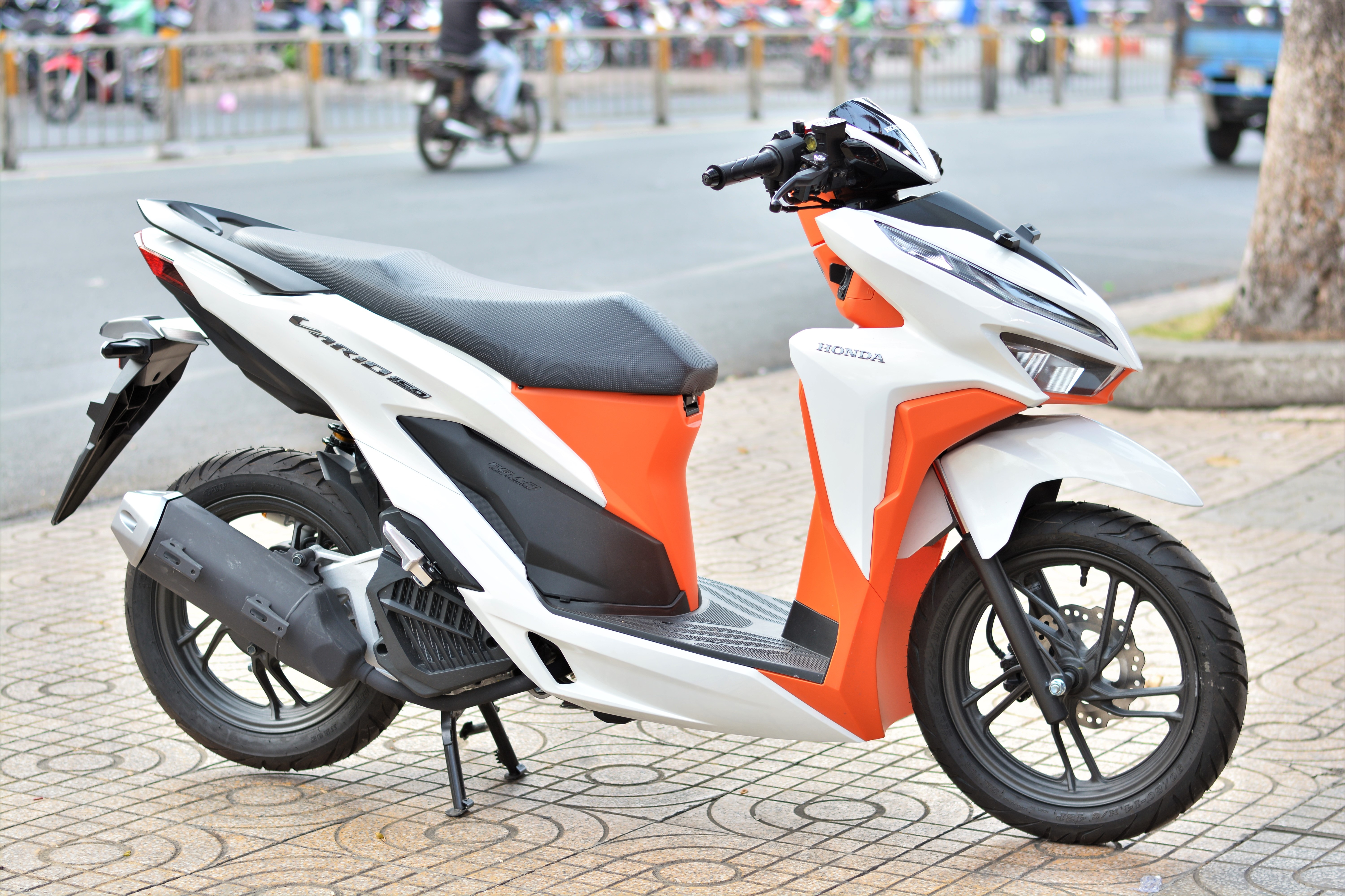 Honda Vario 2020 mau trang cam anh 11