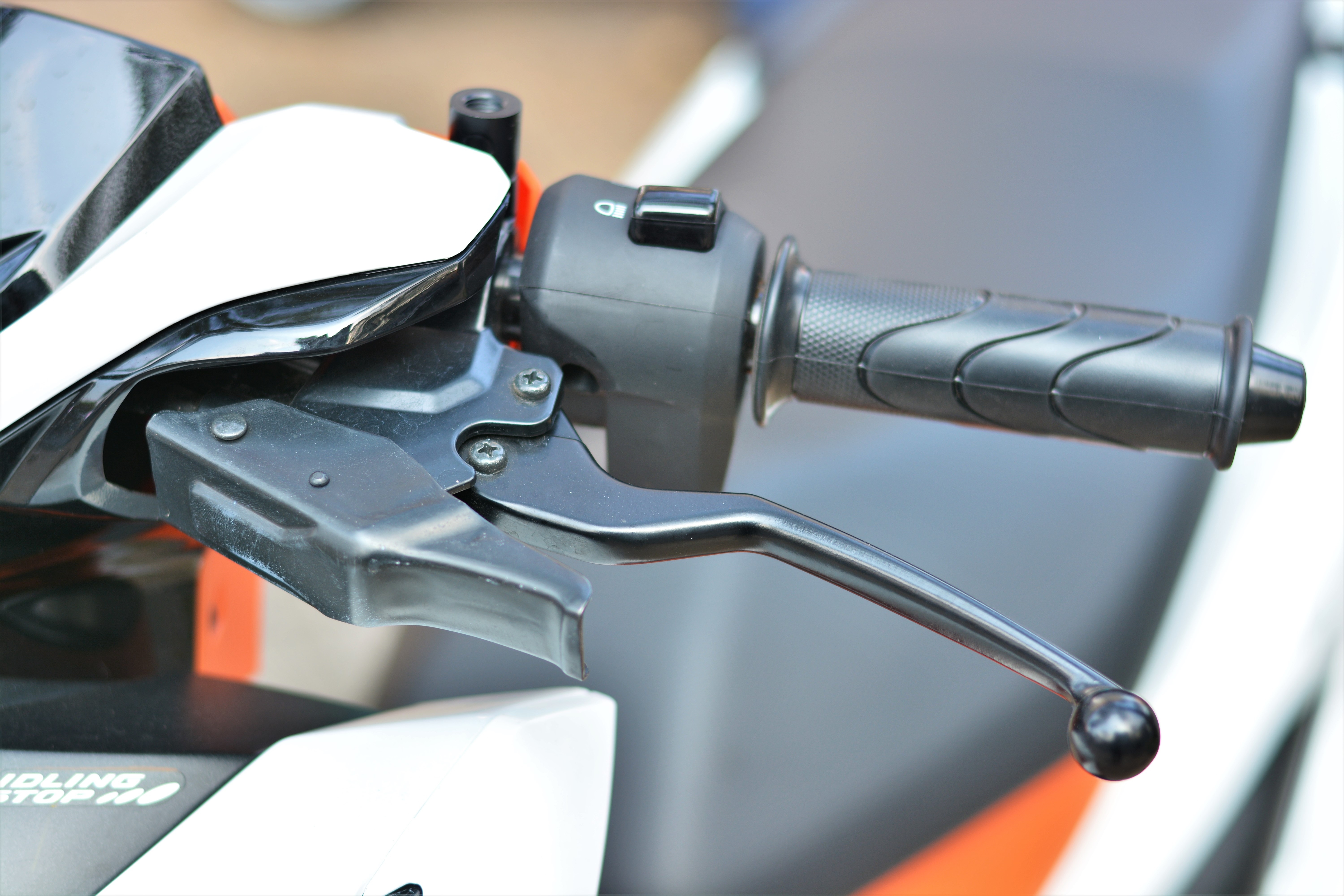 Honda Vario 2020 mau trang cam anh 5