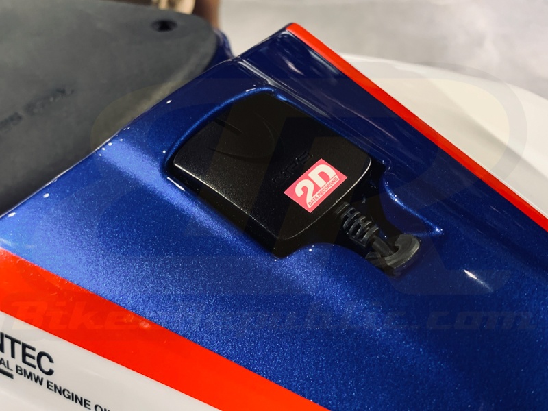 Chi tiet BMW HP4 Race anh 7