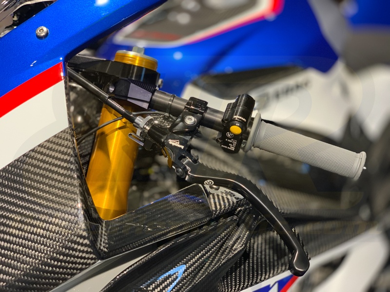 Chi tiet BMW HP4 Race anh 13