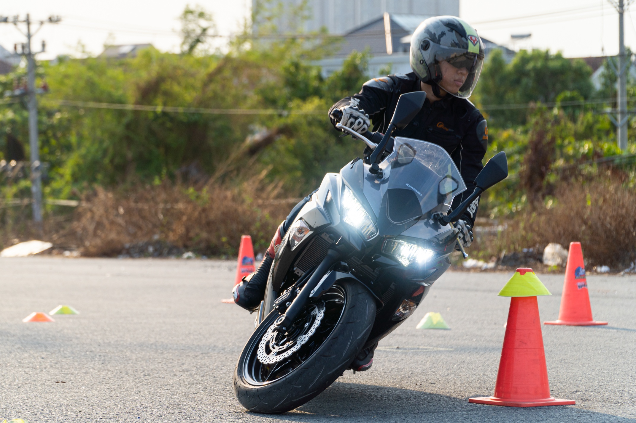 Trai nghiem Kawasaki Ninja 650 2020 anh 4