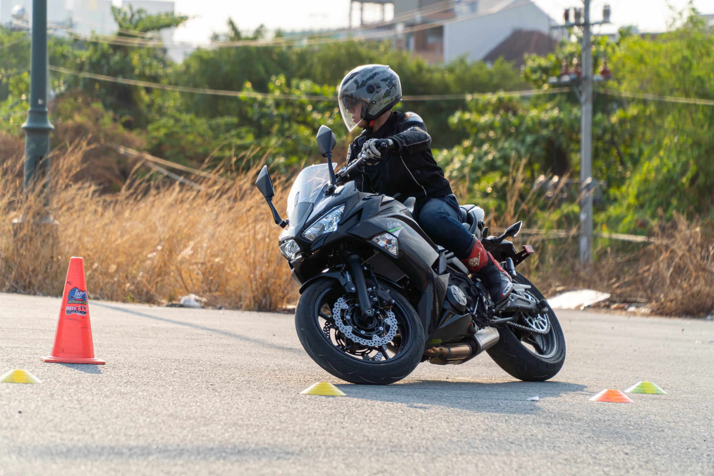 Trai nghiem Kawasaki Ninja 650 2020 anh 5