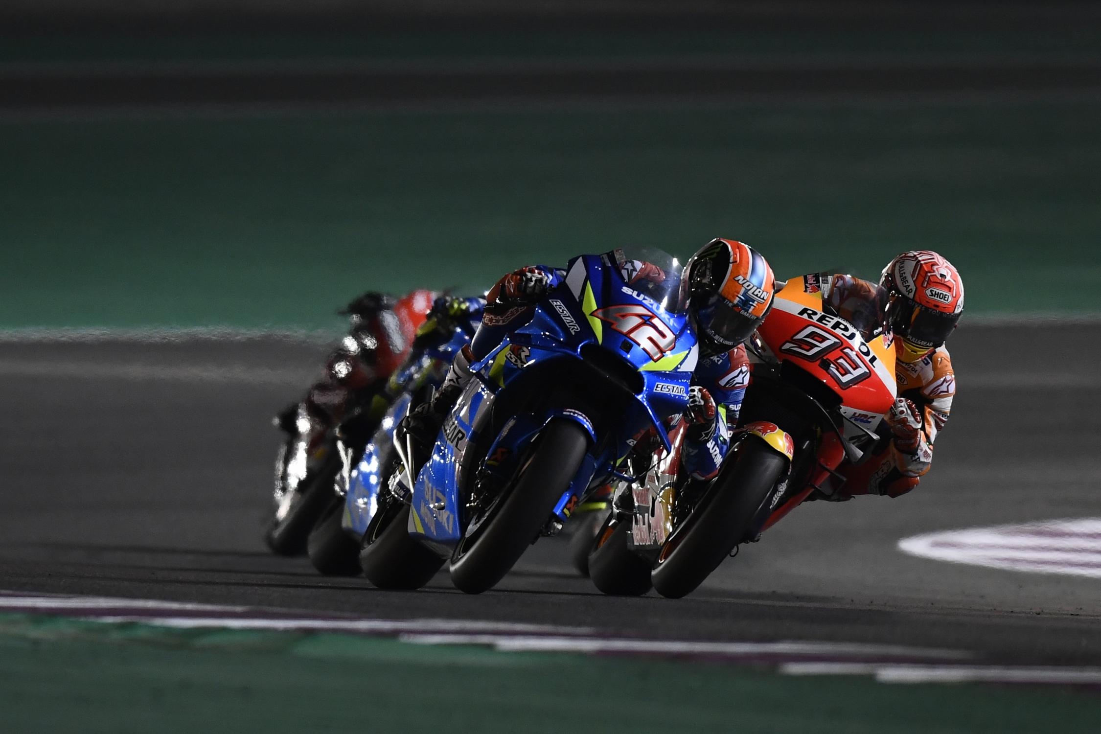 Chang dau tien MotoGP bi huy do virus anh 1