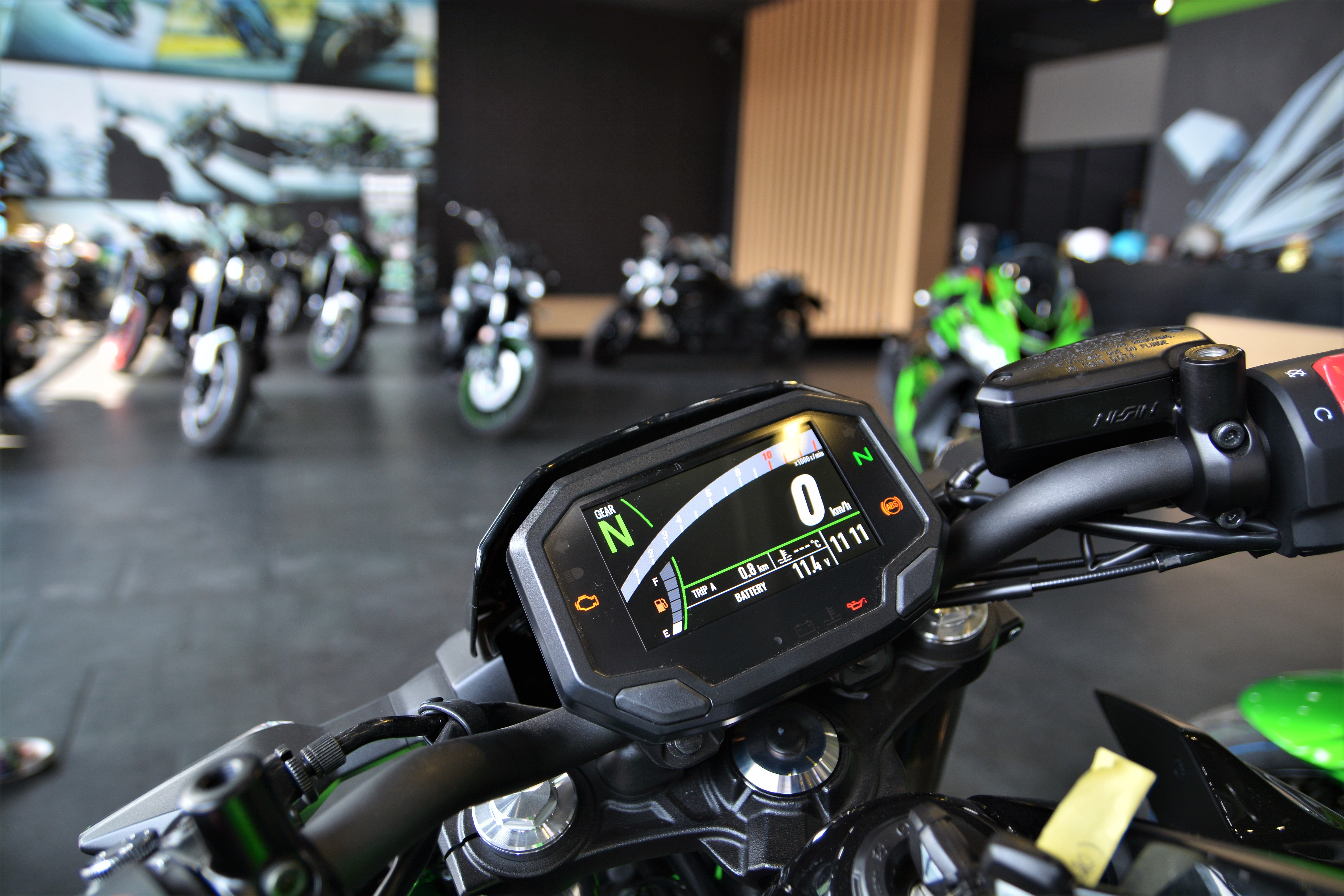 Chi tiết Kawasaki Z650 2020 ảnh 5 Chi tiet Kawasaki Z650 2020 anh 5