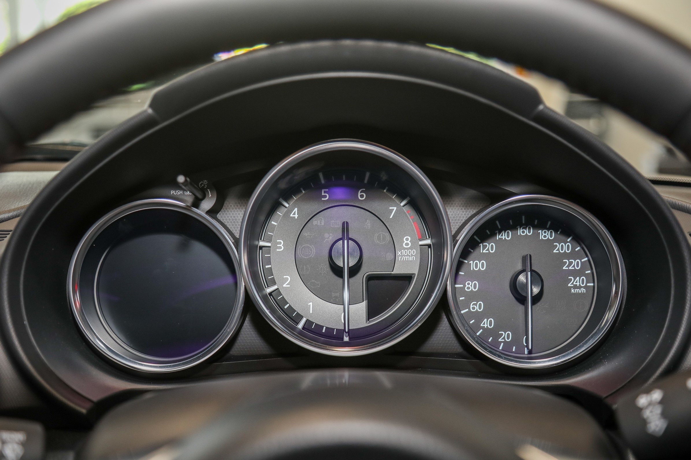 Mazda MX-5 RF 2020 ảnh 9 Mazda MX-5 RF 2020 anh 9