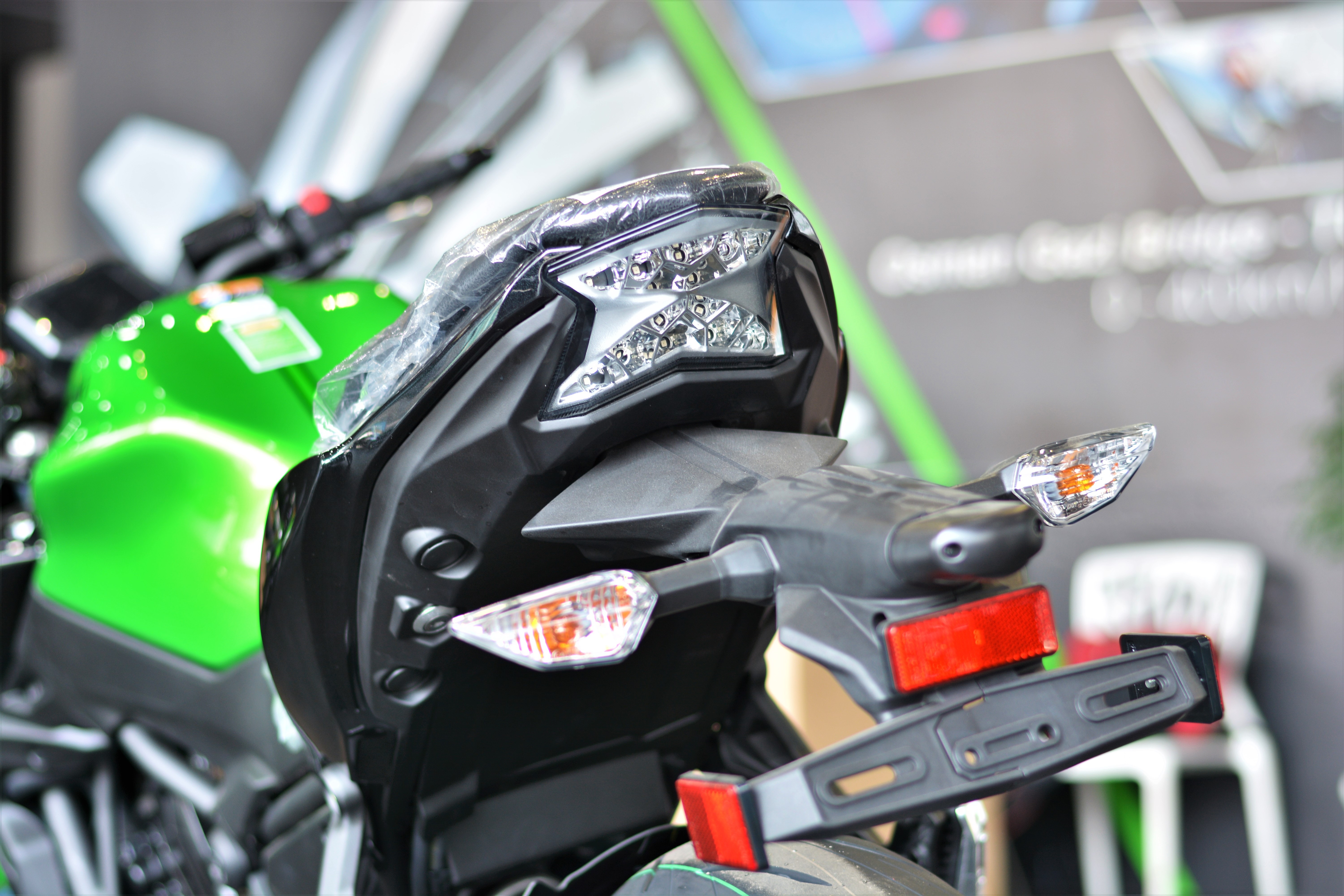 Chi tiết Kawasaki Z650 2020 ảnh 12 Chi tiet Kawasaki Z650 2020 anh 12